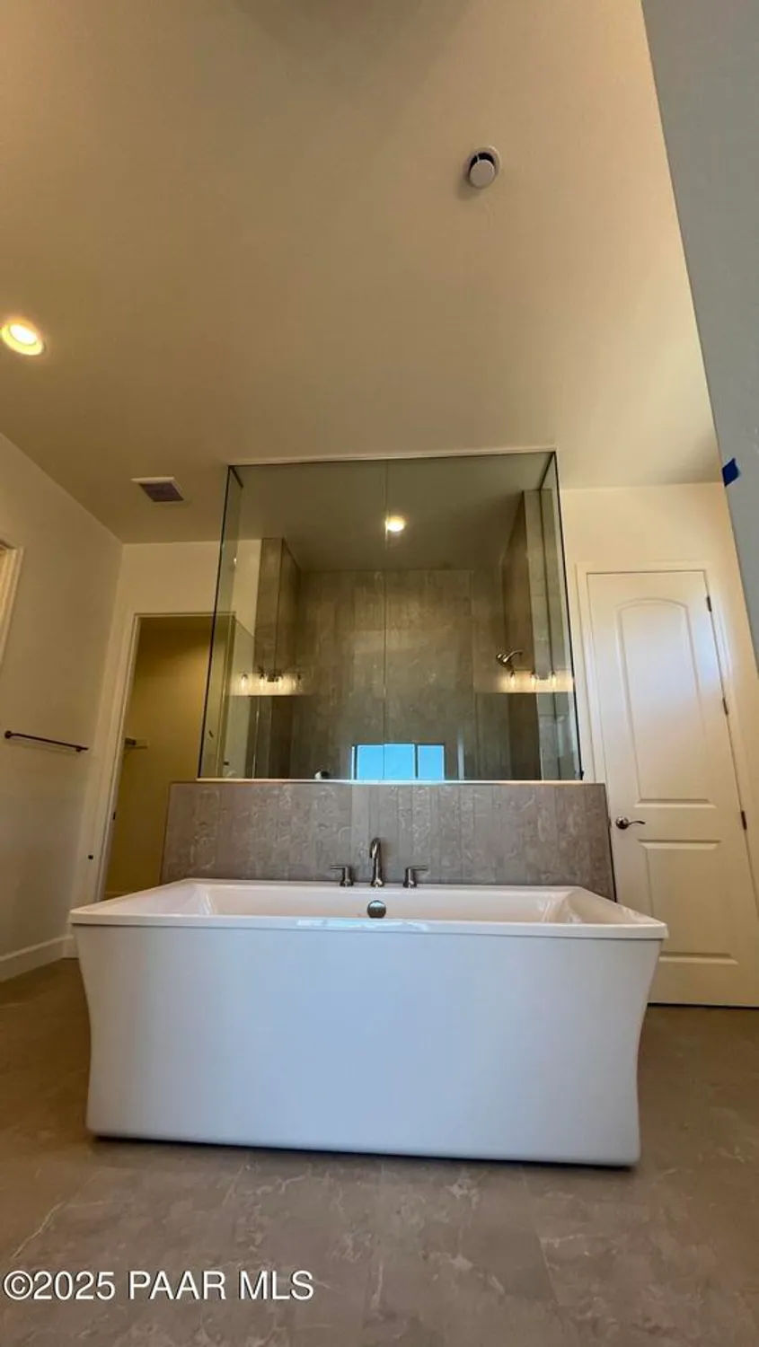 Property Slideshow image 5 of 32 | 3126 leaning rock rd, Prescott, AZ, 86301