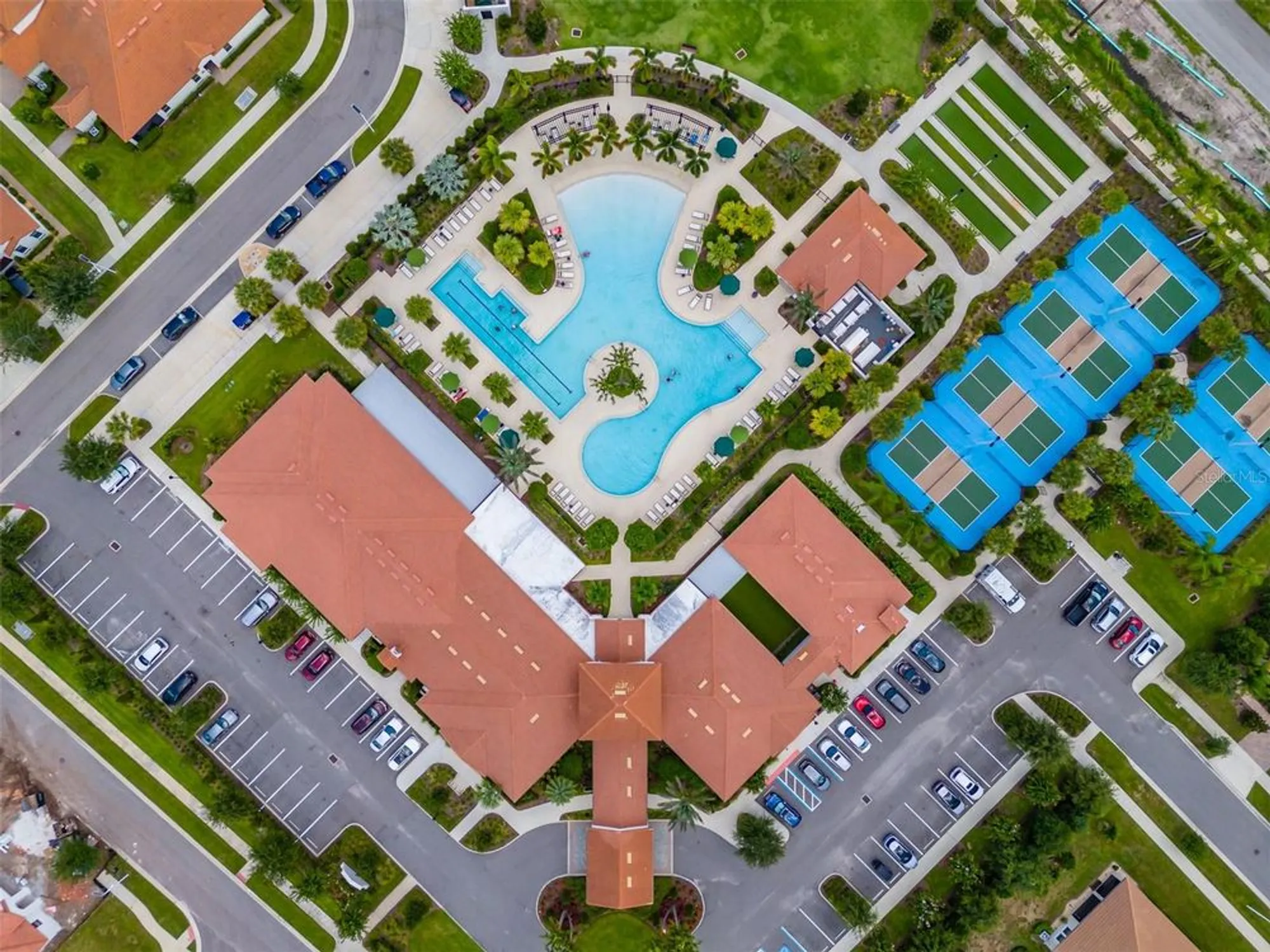 Property Slideshow image 73 of 80 | 5329 windy grove dr, Wimauma, FL, 33598