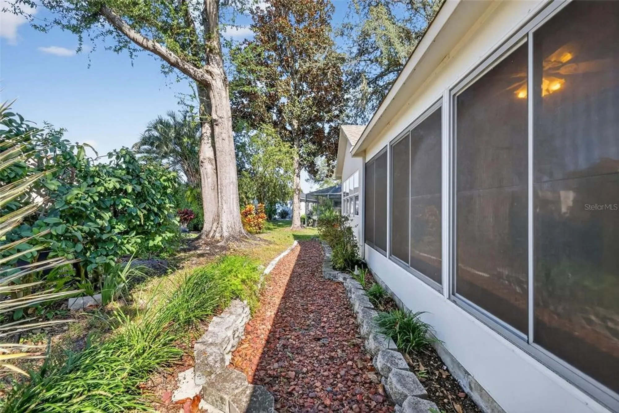 Property Slideshow image 35 of 35 | 511 loma paseo dr, The Villages, FL, 32159