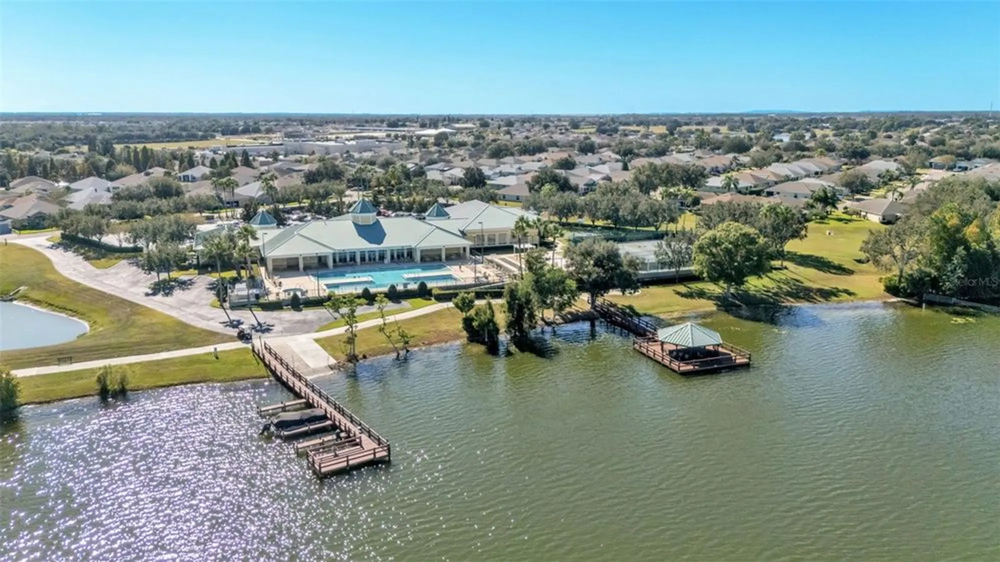 Property Slideshow image 11 of 80 | 4016 carteret dr, Winter Haven, FL, 33884
