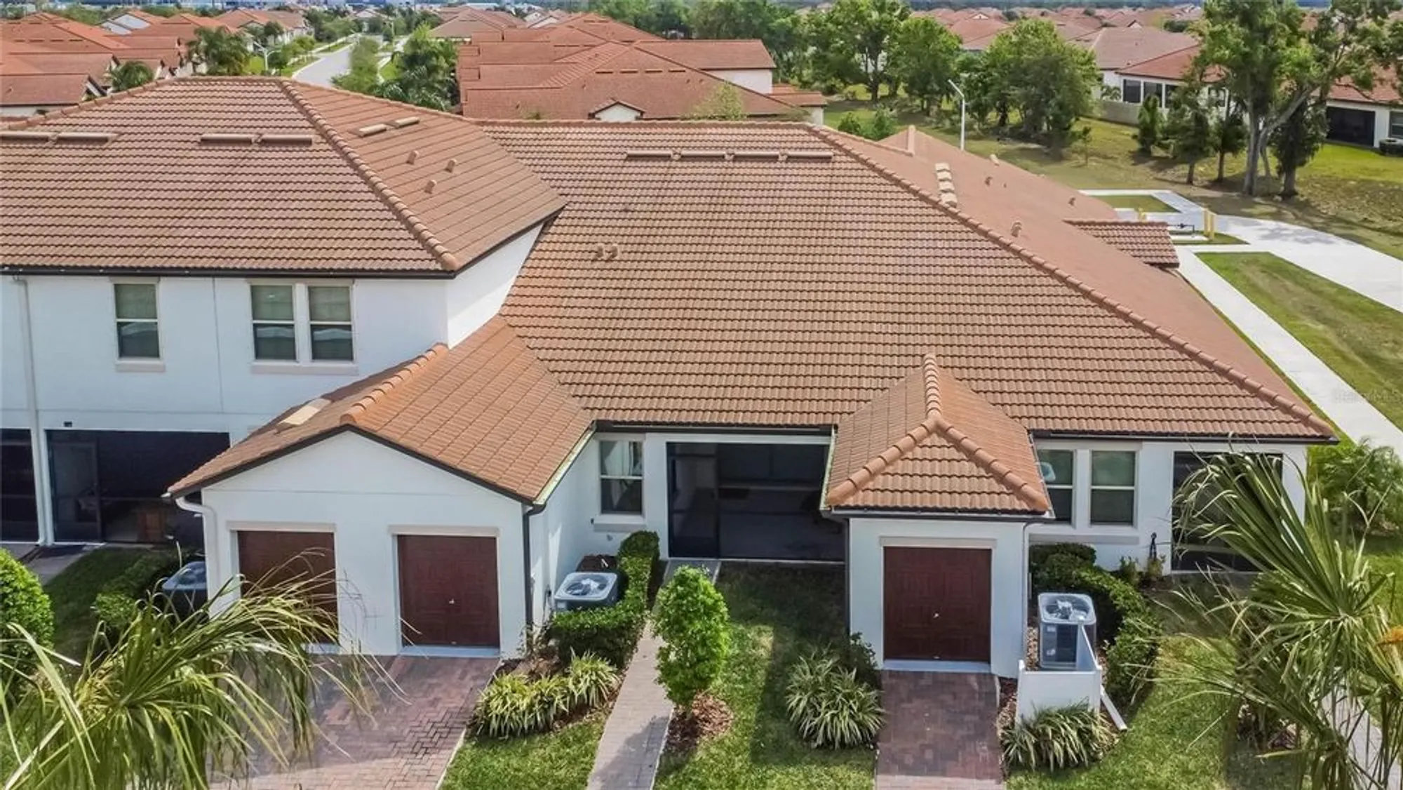 Property Slideshow image 45 of 97 | 16927 april plush dr, Wimauma, FL, 33598