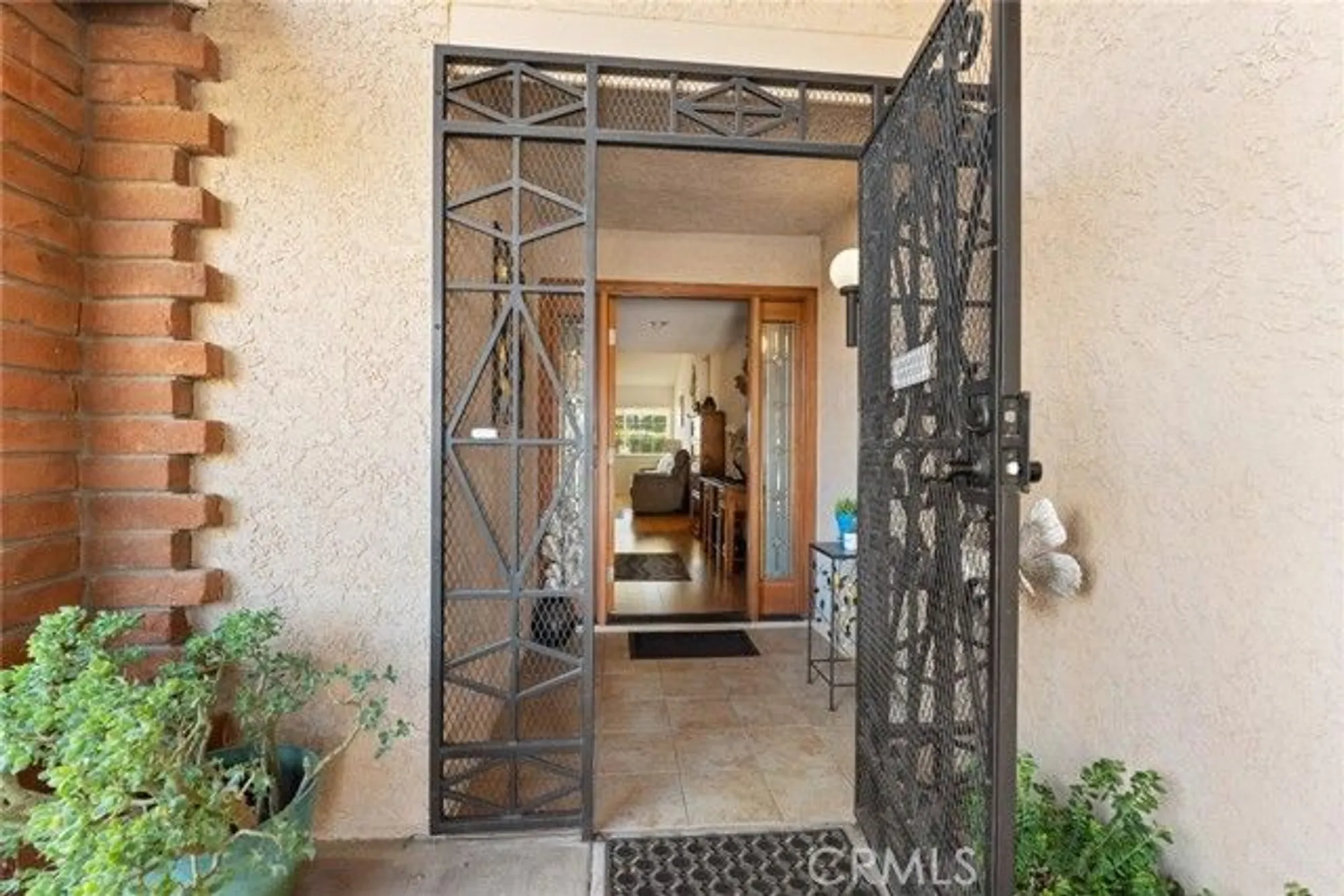 Property Slideshow image 6 of 39 | 2059 silver oak way, Hemet, CA, 92545