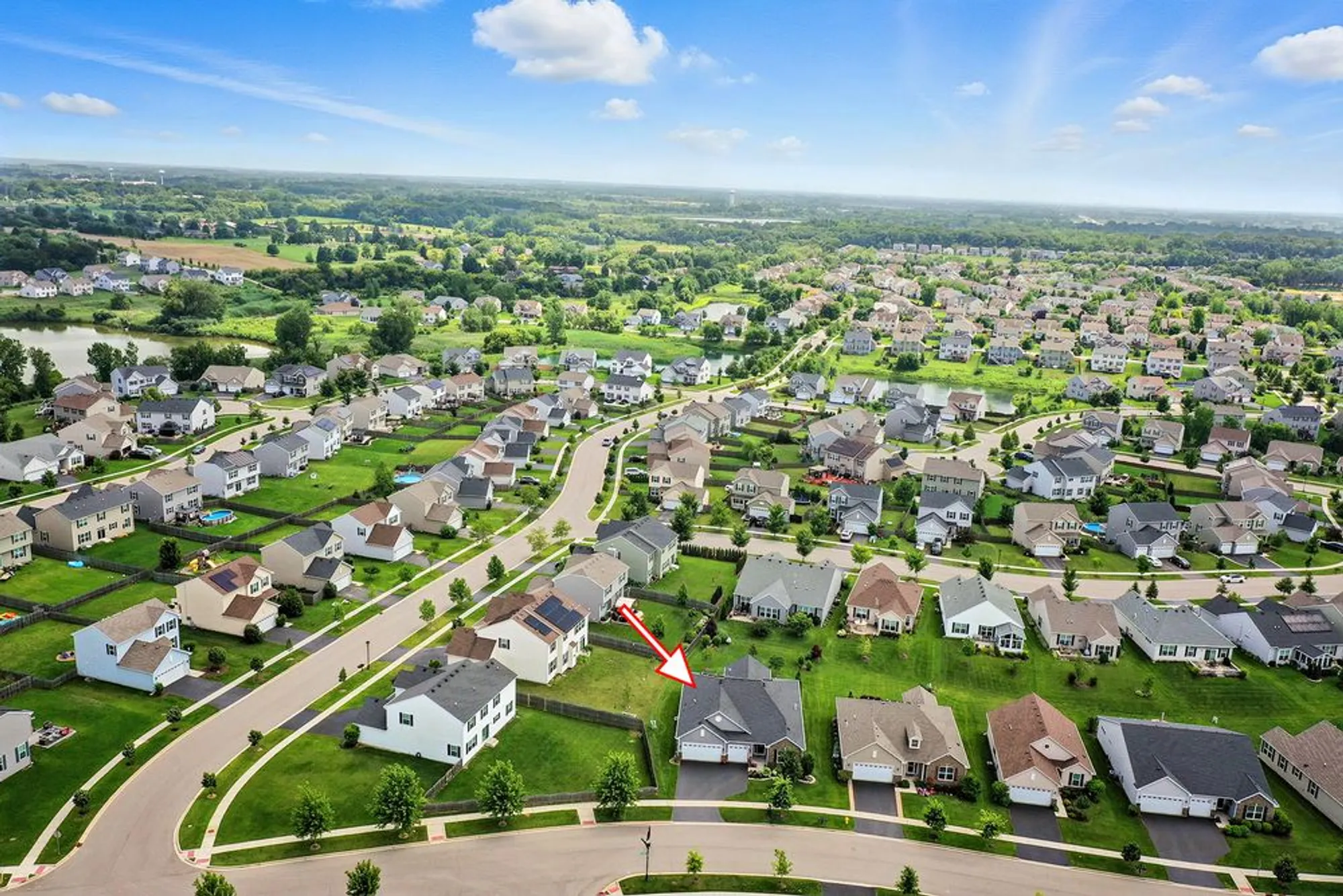 Property Slideshow image 33 of 36 | 1855 alta dr, Volo, IL, 60020