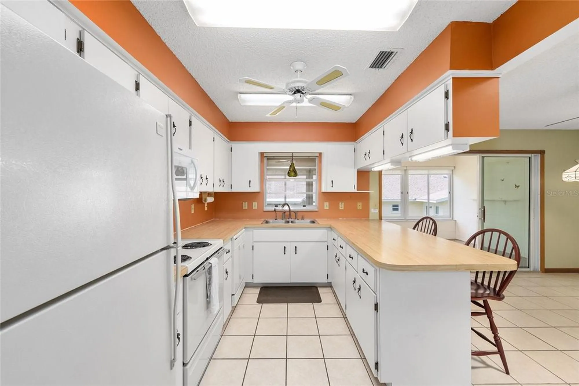 Property Slideshow image 24 of 46 | 8552 sw 92nd ln d, Ocala, FL, 34481