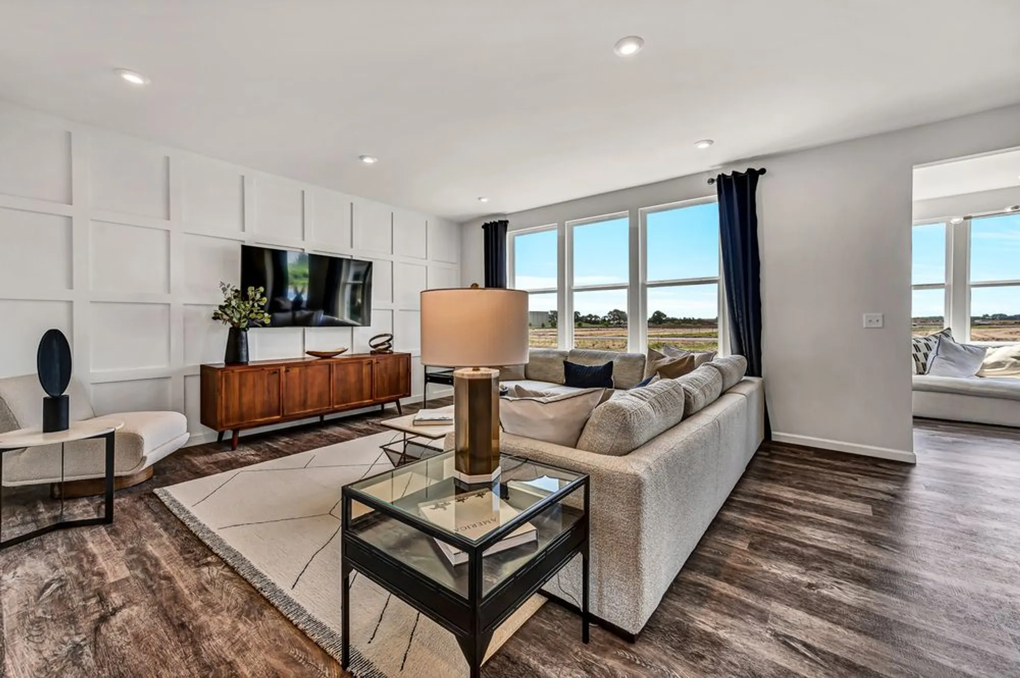 Property Slideshow image 7 of 20 | 3194 peyton cir, Aurora, IL, 60503