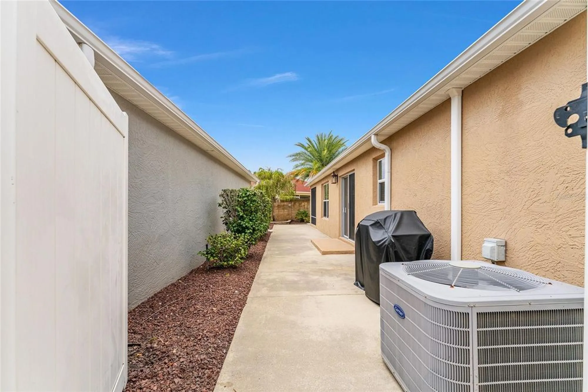 Property Slideshow image 31 of 39 | 2085 ironton pl, The Villages, FL, 32163