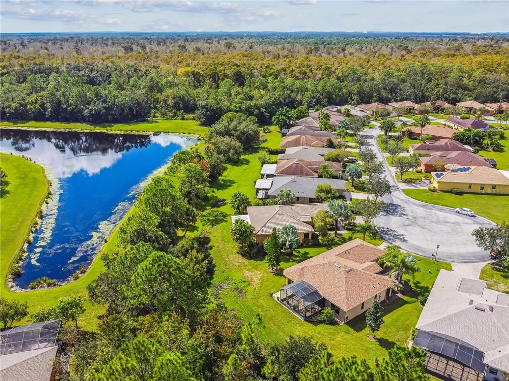 Property Slideshow image 48 of 60 | 107 los gatos pl, Poinciana, FL, 34759