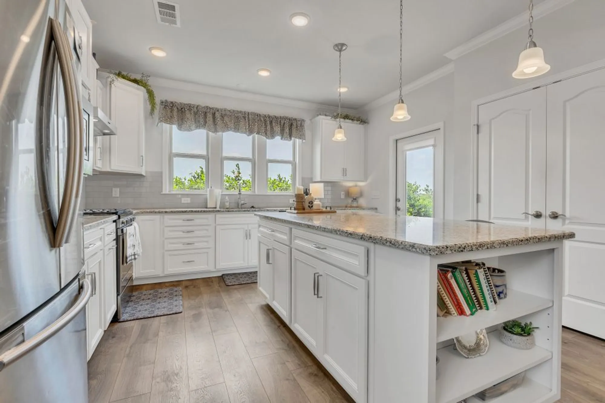 Property Slideshow image 15 of 47 | 1514 bledsoe knl, Spring Hill, TN, 37174