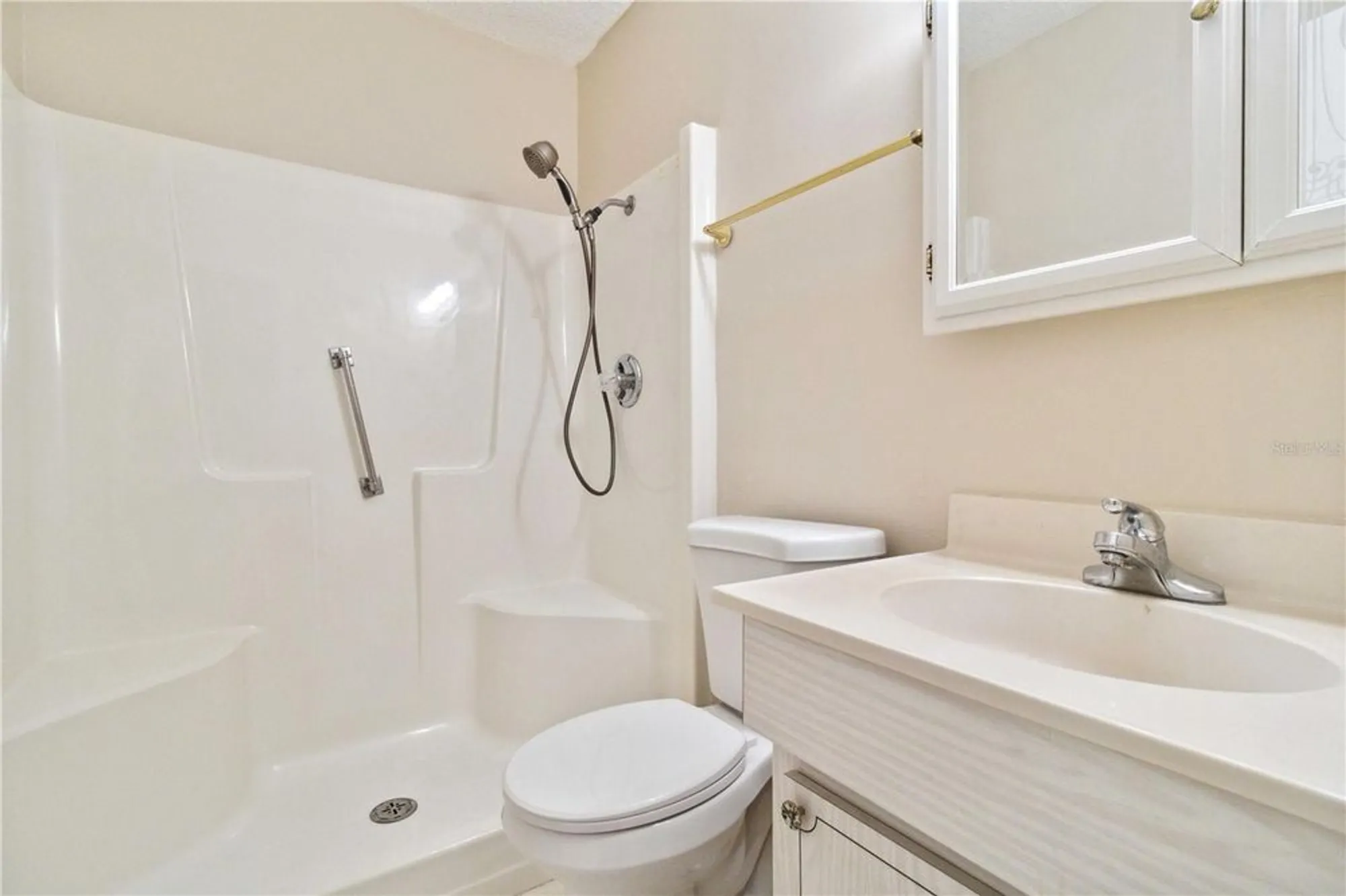 Property Slideshow image 23 of 30 | 5623 80th st n unit 202, St Petersburg, FL, 33709