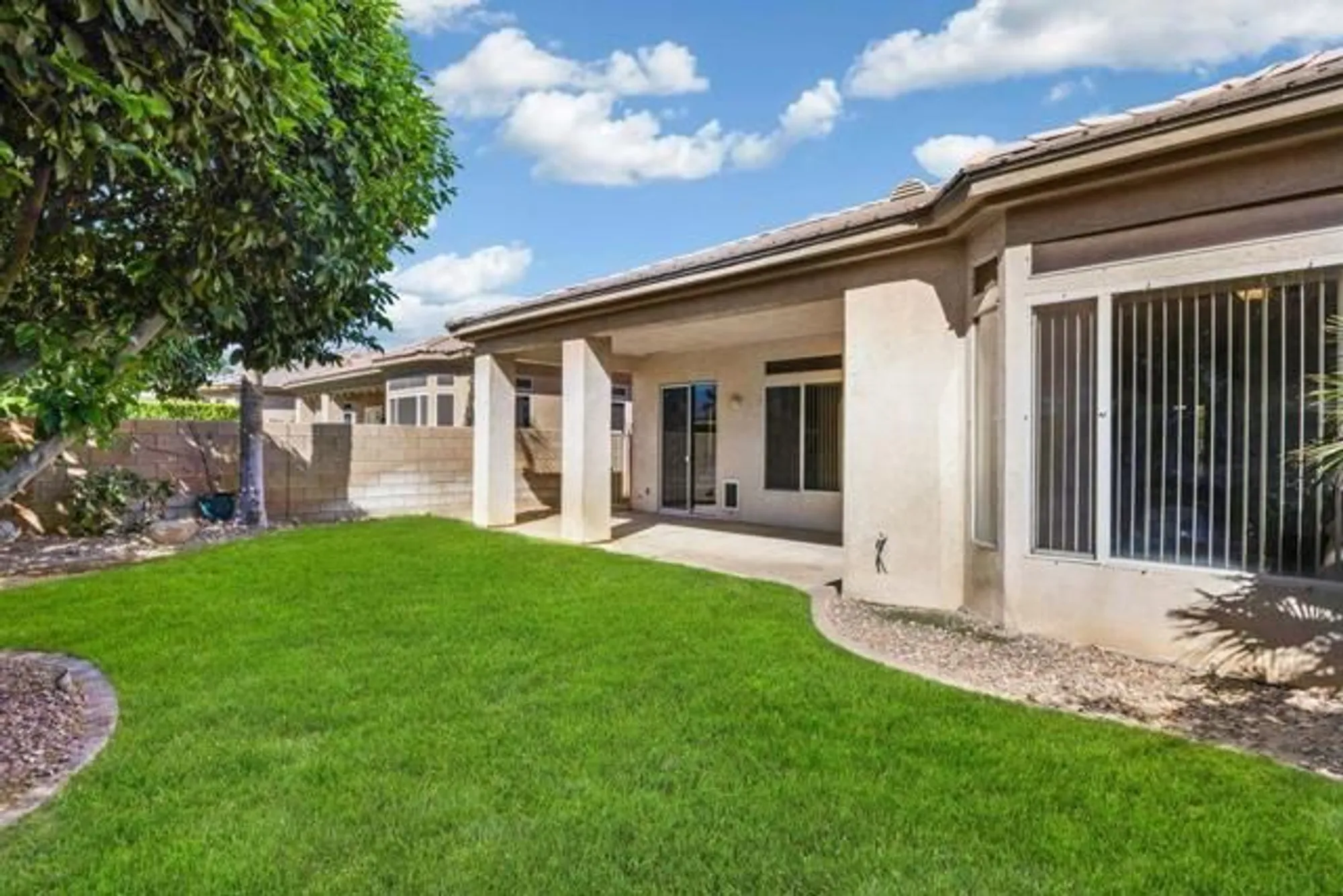 Property Slideshow image 25 of 37 | 80193 royal birkdale dr, Indio, CA, 92201