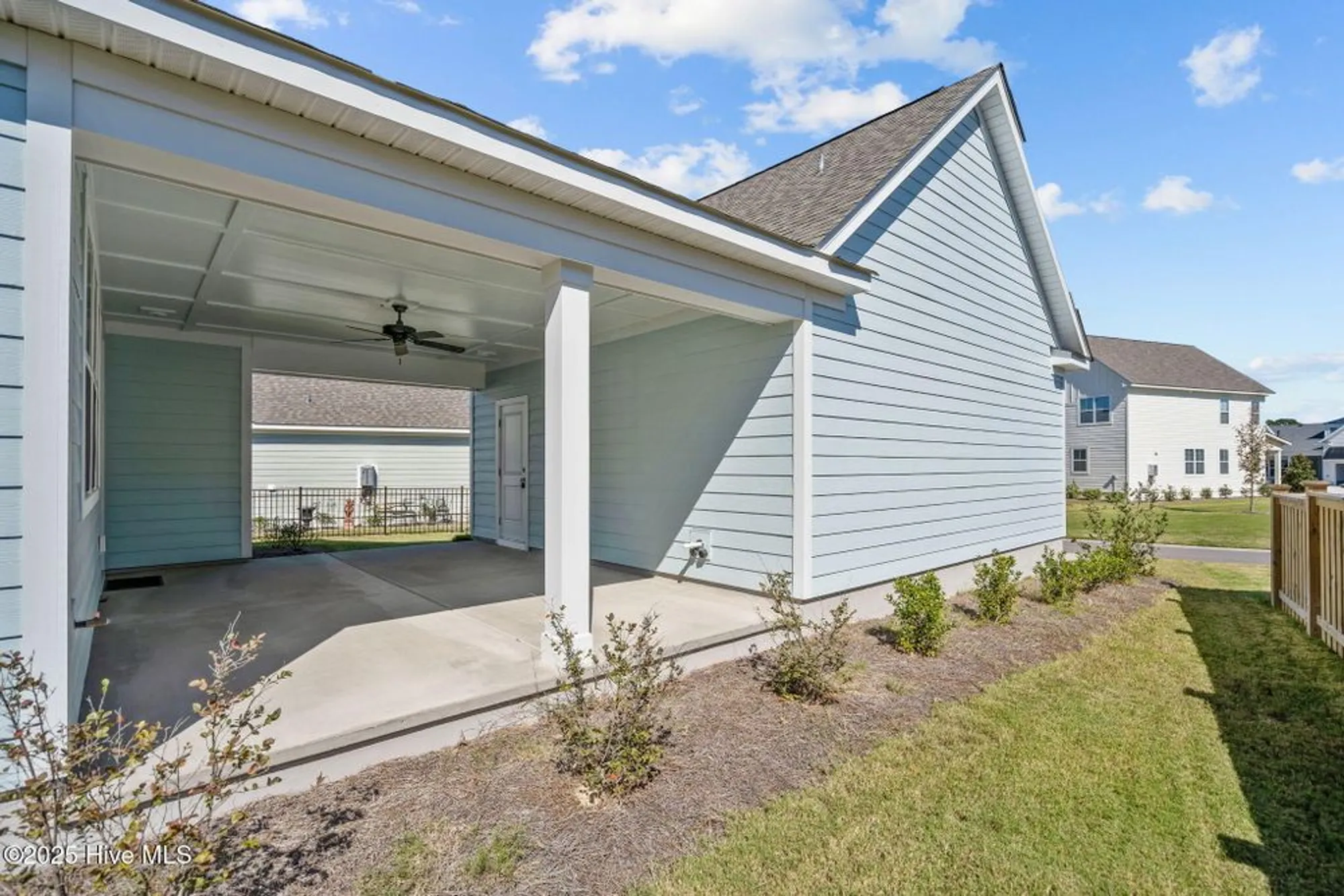 Property Slideshow image 41 of 56 | 1212 trisail ter, Wilmington, NC, 28412