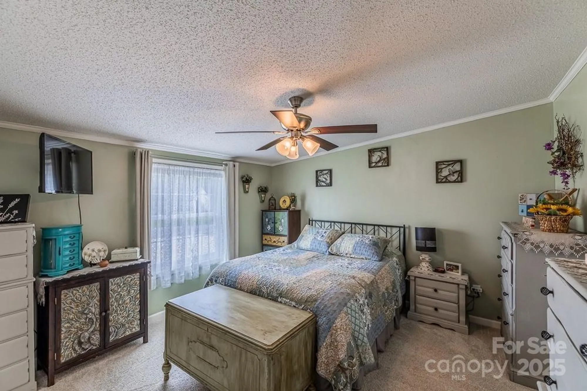 Property Slideshow image 26 of 43 | 445 riverwind dr, Hendersonville, NC, 28739