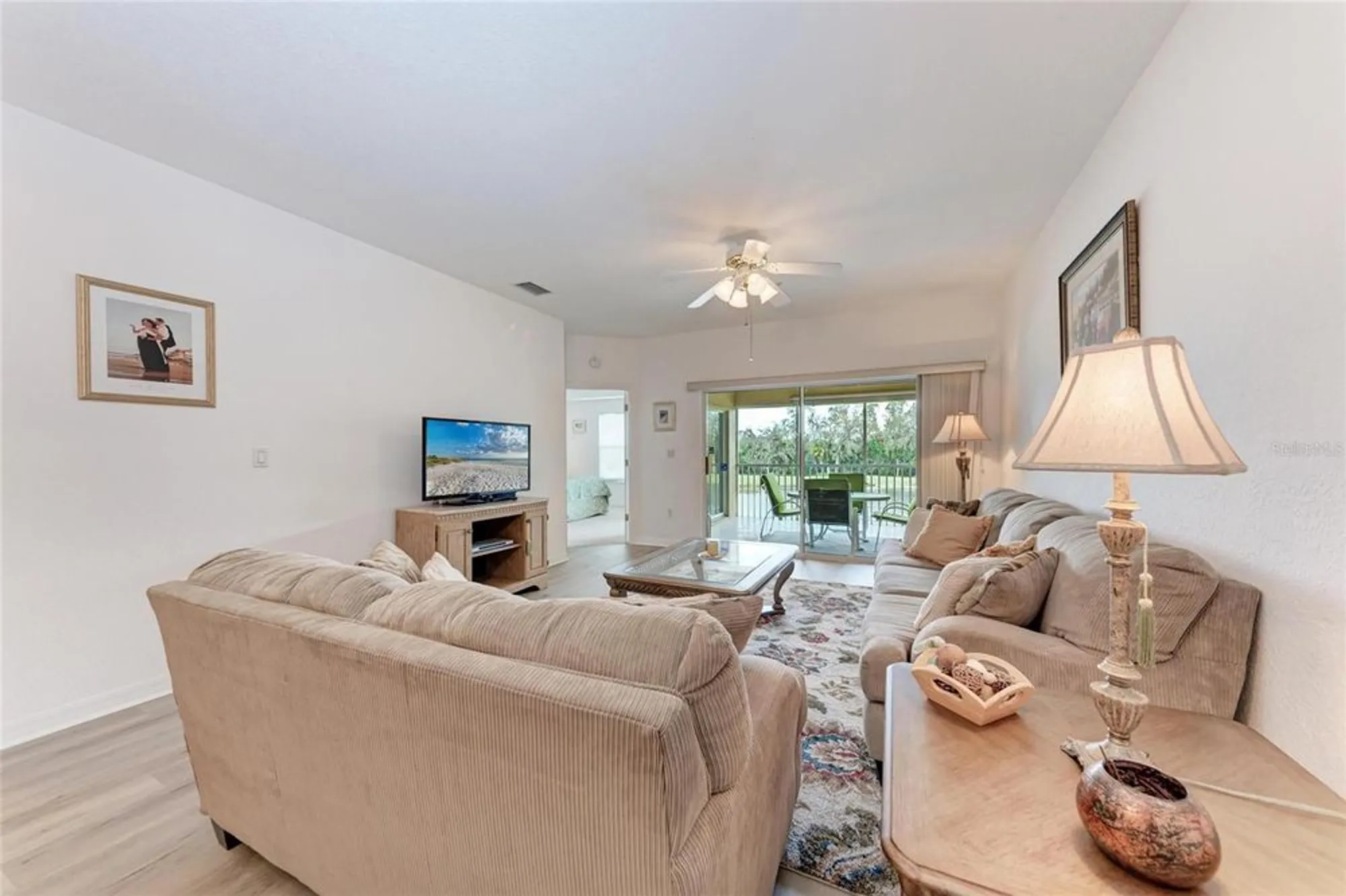 Property Slideshow image 8 of 41 | 6326 grand oak cir 203, Bradenton, FL, 34203