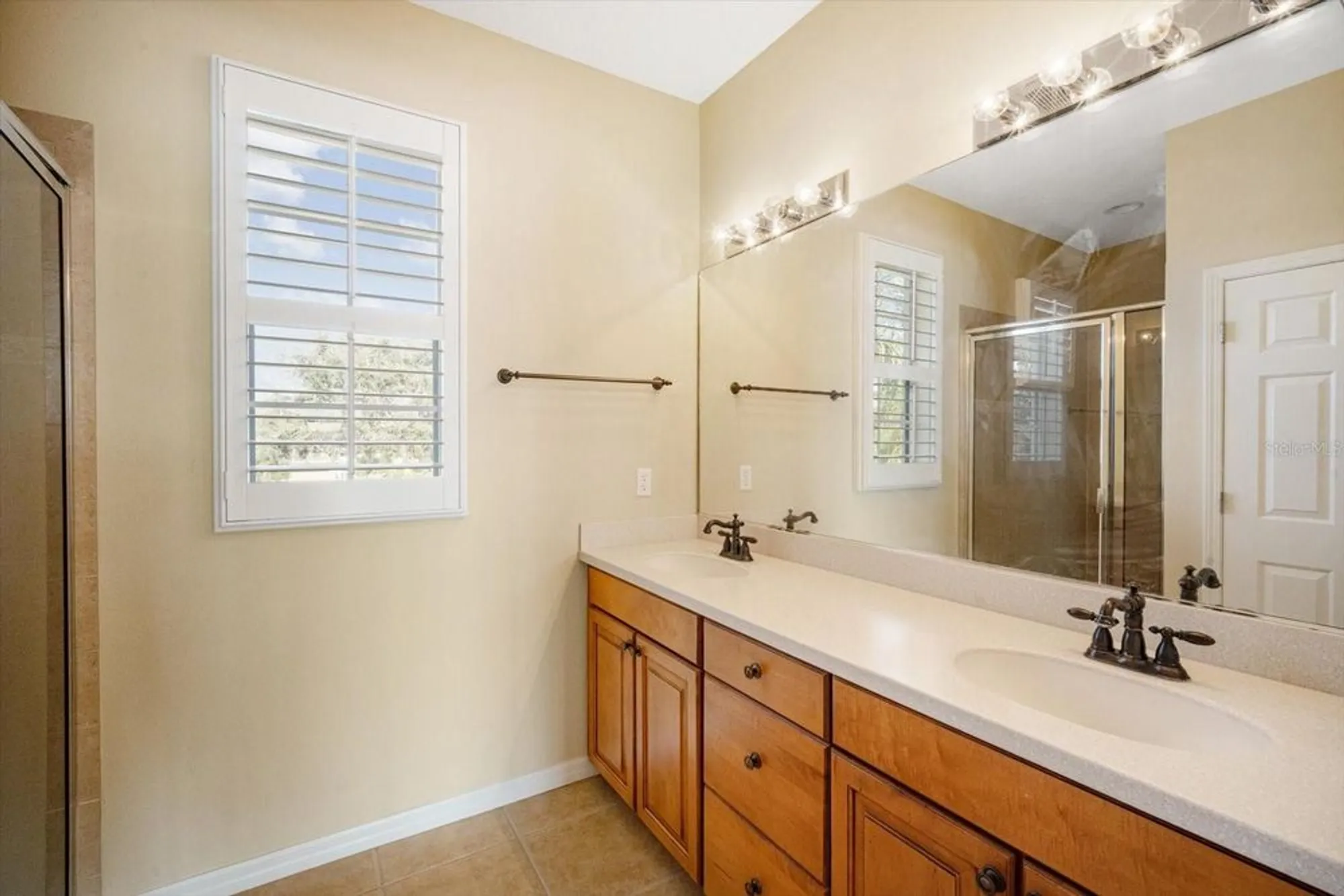 Property Slideshow image 23 of 35 | 2490 kensington greens dr, Sun City Center, FL, 33573