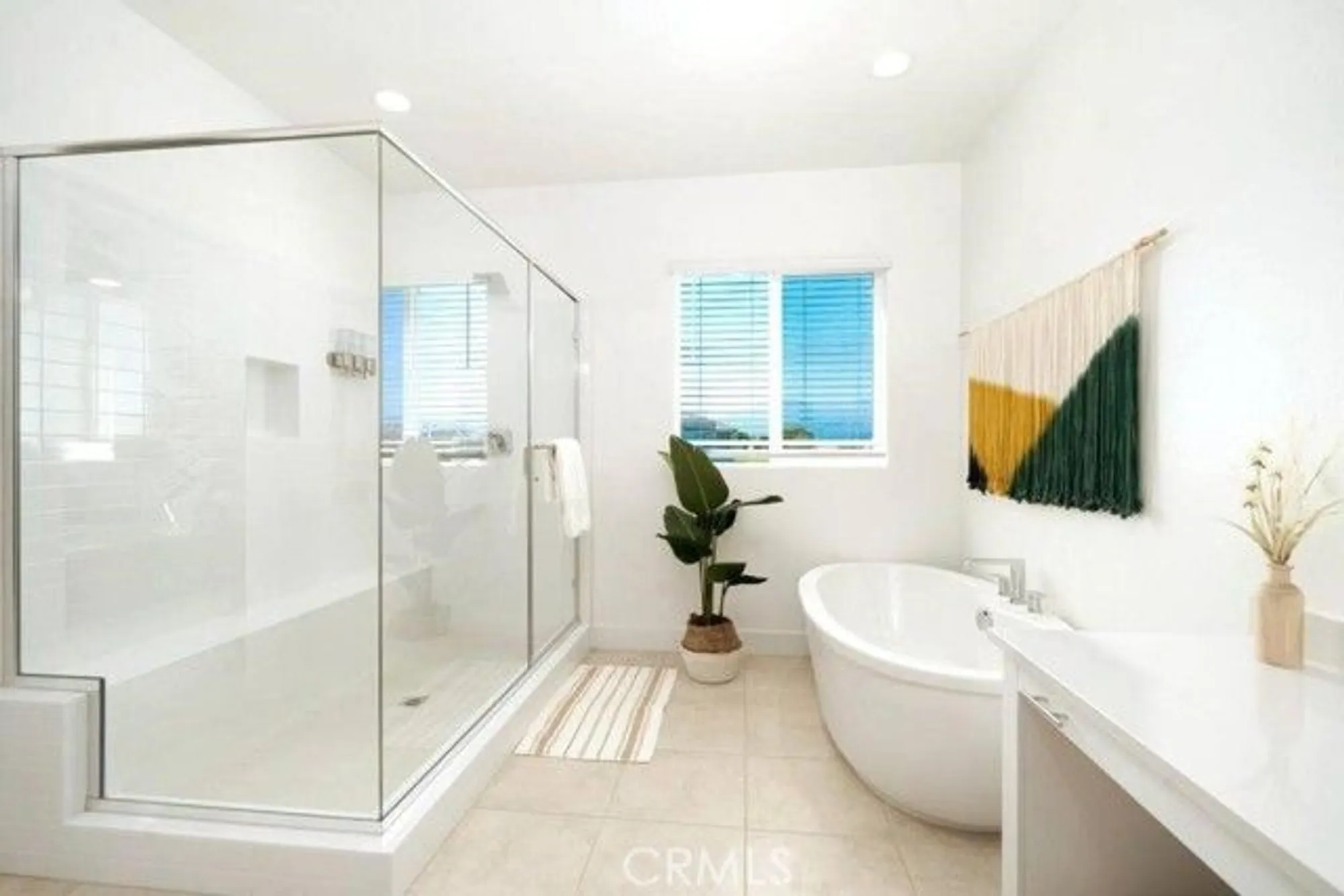 Property Slideshow image 28 of 40 | 84675 lago breeza dr, Indio, CA, 92203