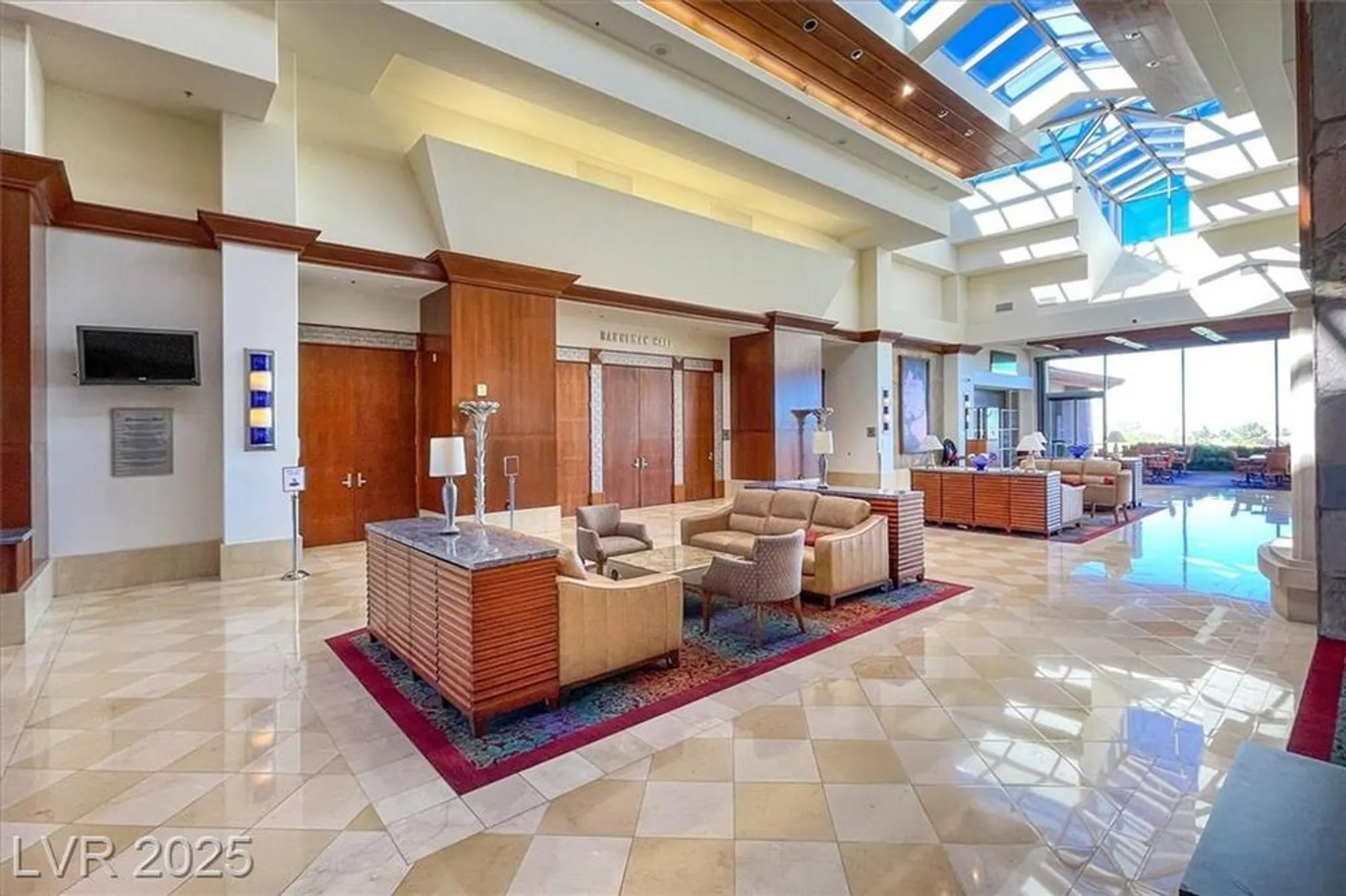 Property Slideshow image 35 of 43 | 2208 sawtooth mountain dr, Henderson, NV, 89044