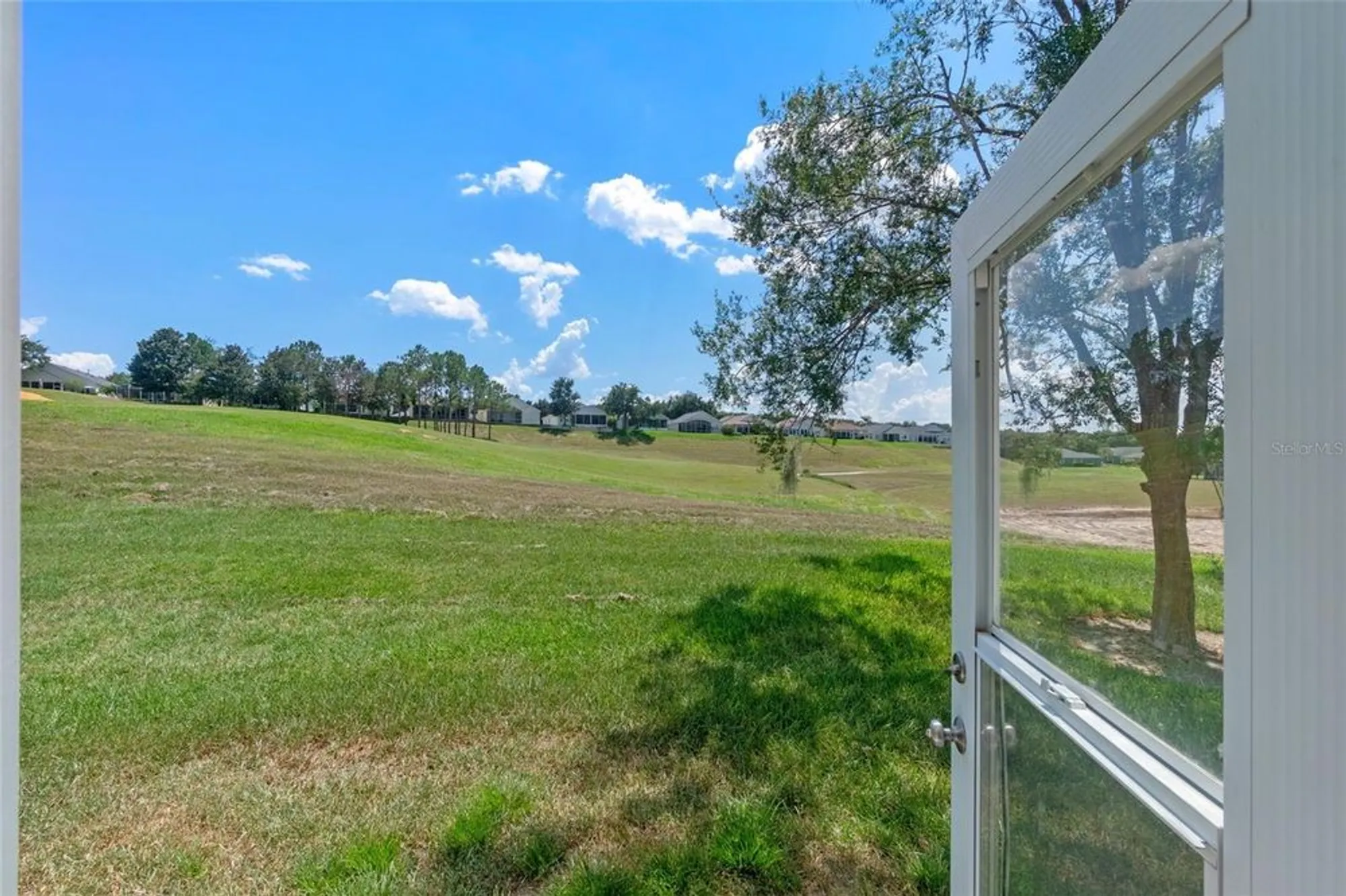 Property Slideshow image 36 of 63 | 890 summit greens blvd, Clermont, FL, 34711