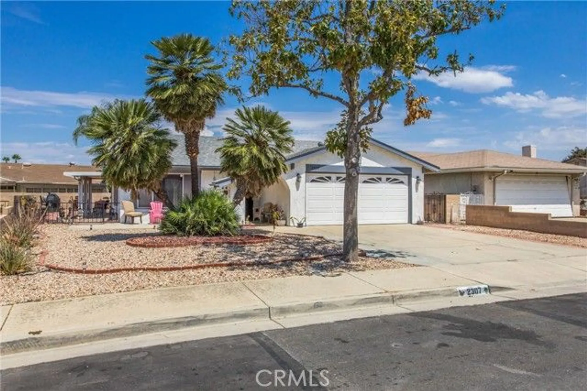 Property Slideshow image 2 of 24 | 2307 el toro cir, Hemet, CA, 92545