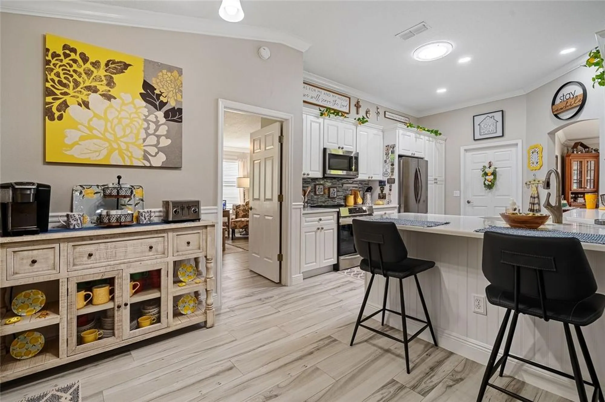 Property Slideshow image 11 of 22 | 919 camino del rey dr, The Villages, FL, 32159