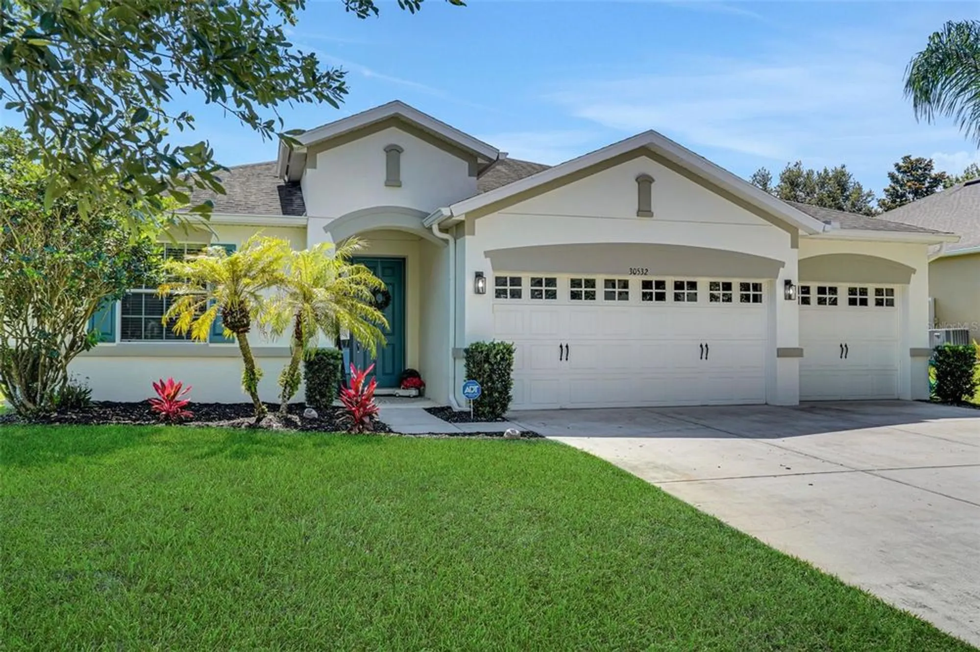 Property Slideshow image 1 of 49 | 30532 gidran ter, Mount Dora, FL, 32757