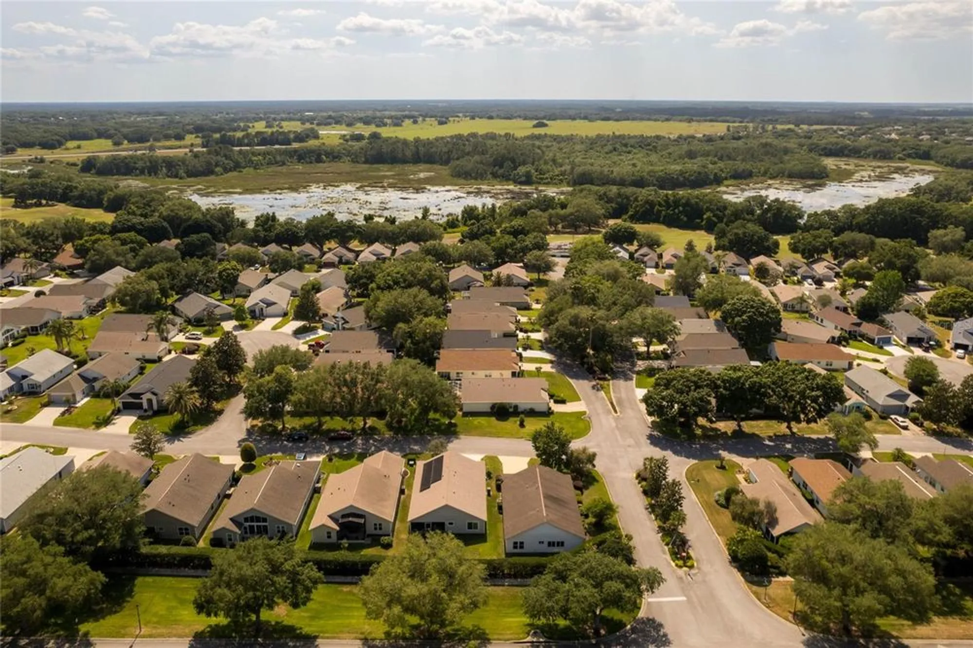 Property Slideshow image 33 of 37 | 24801 cranes roost cir, Leesburg, FL, 34748