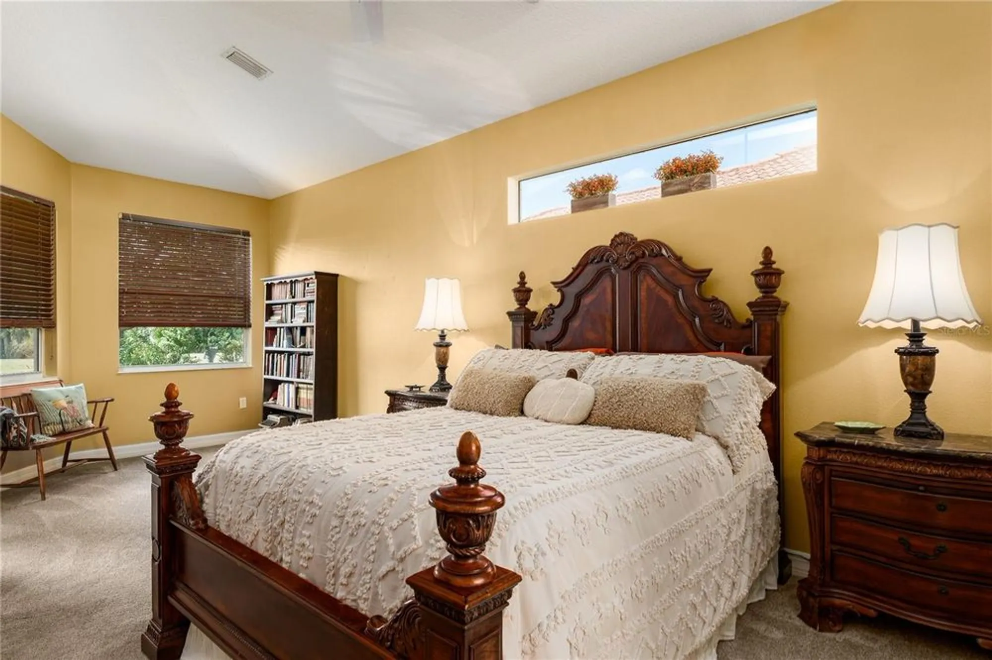 Property Slideshow image 22 of 65 | 6552 tailfeather way, Bradenton, FL, 34203
