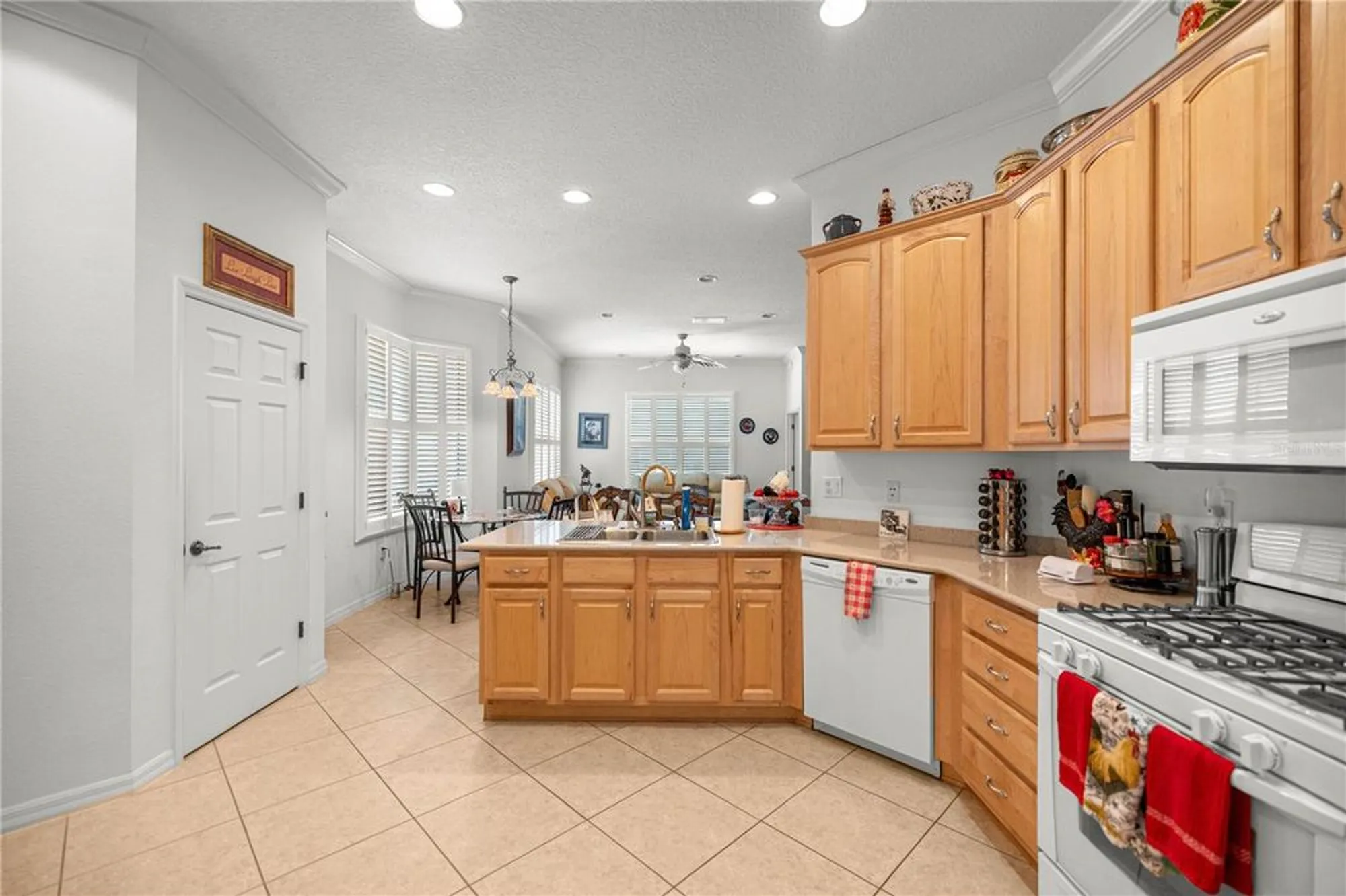 Property Slideshow image 12 of 29 | 8616 sw 82nd ter, Ocala, FL, 34481