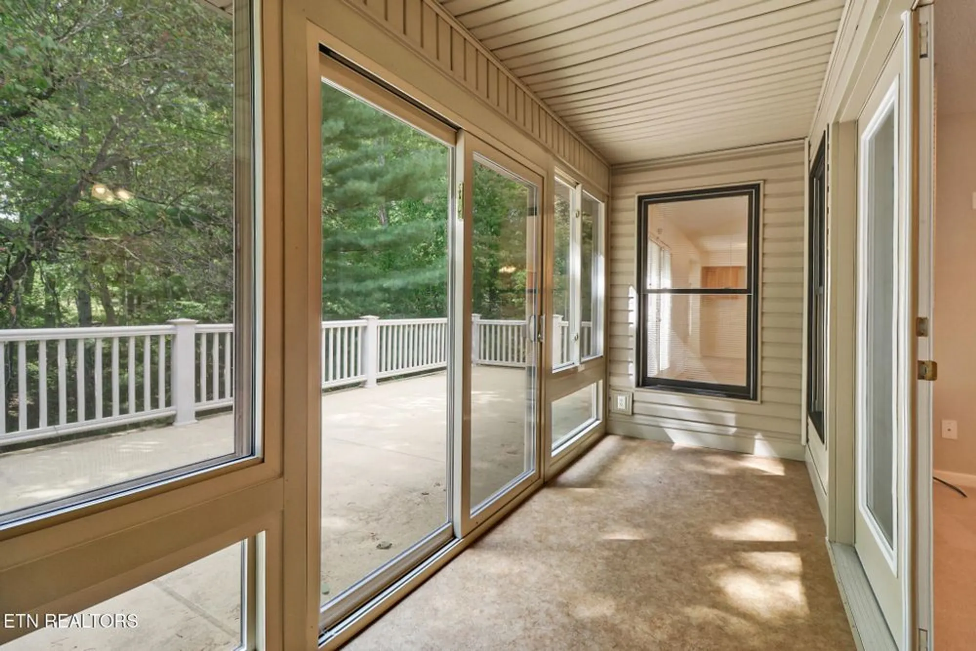 Property Slideshow image 26 of 54 | 104 flossmoor cir, Crossville, TN, 38558