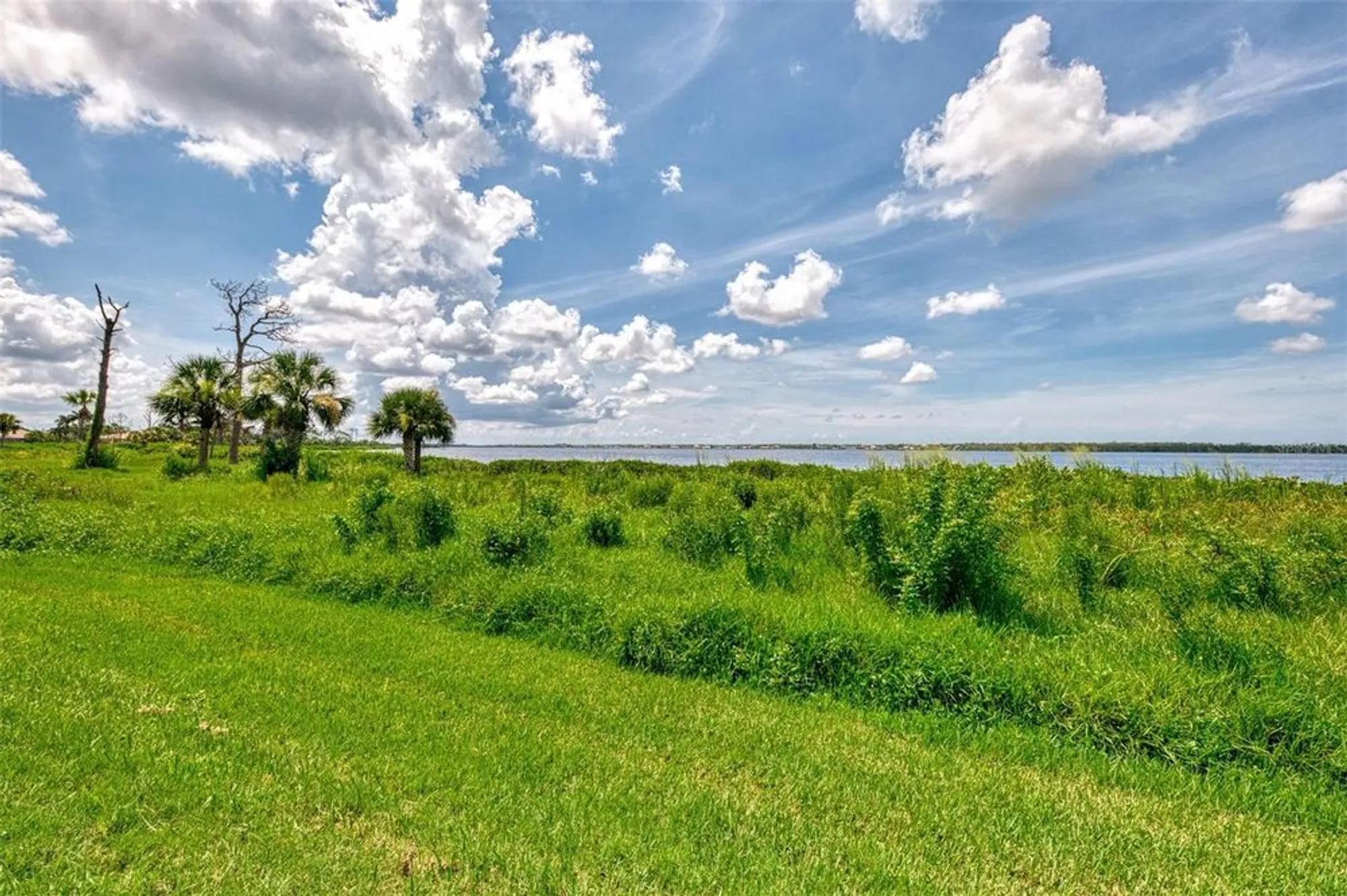 Property Slideshow image 47 of 81 | 4620 club dr unit 102, Port Charlotte, FL, 33953