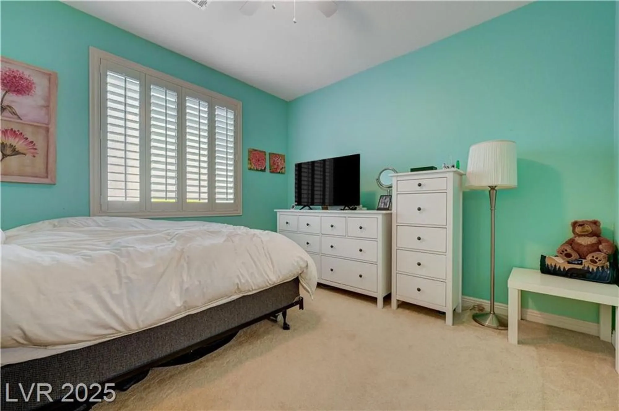 Property Slideshow image 24 of 99 | 10241 premia pl, Las Vegas, NV, 89135