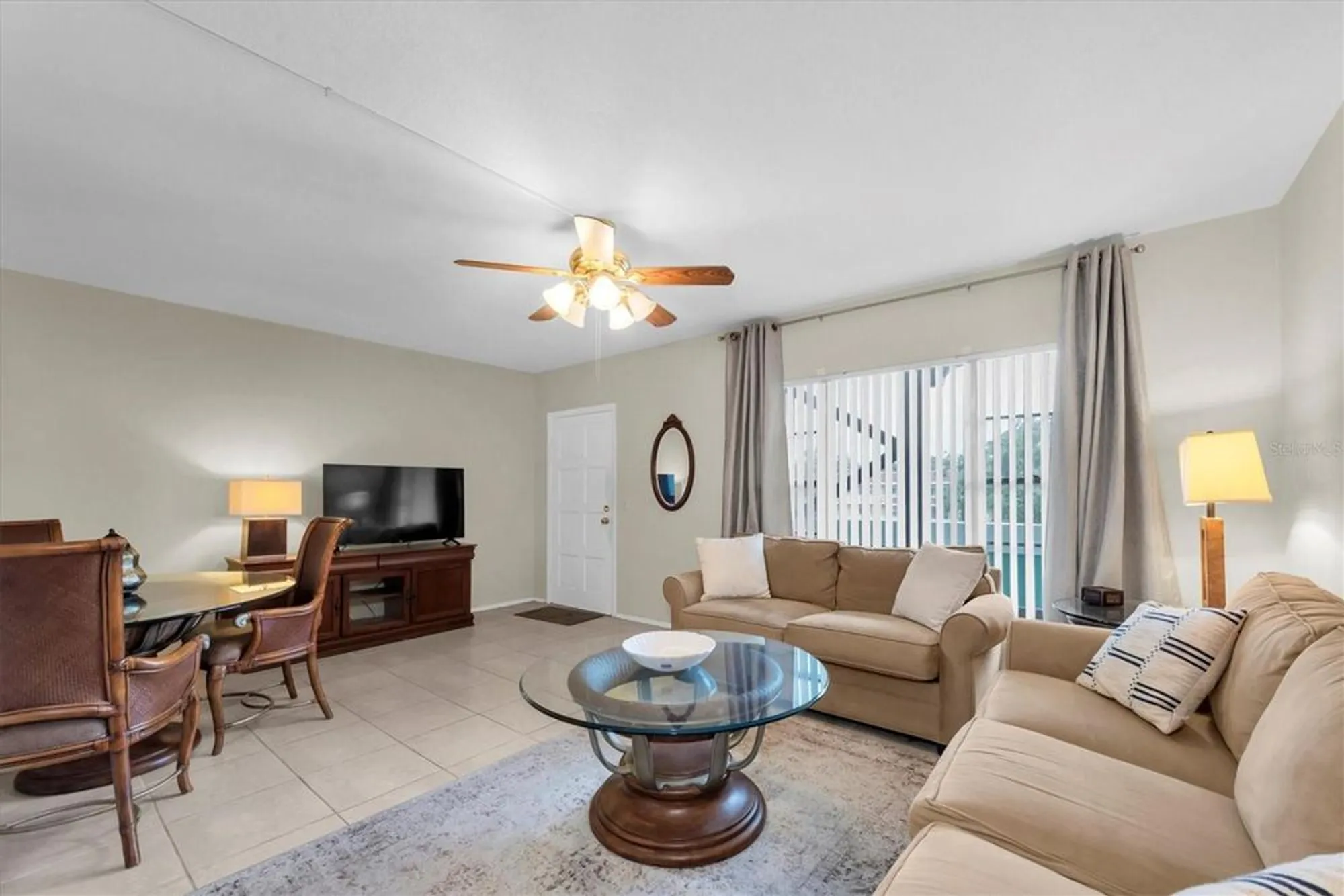 Property Slideshow image 12 of 26 | 2042 australia way 78, Clearwater, FL, 33763