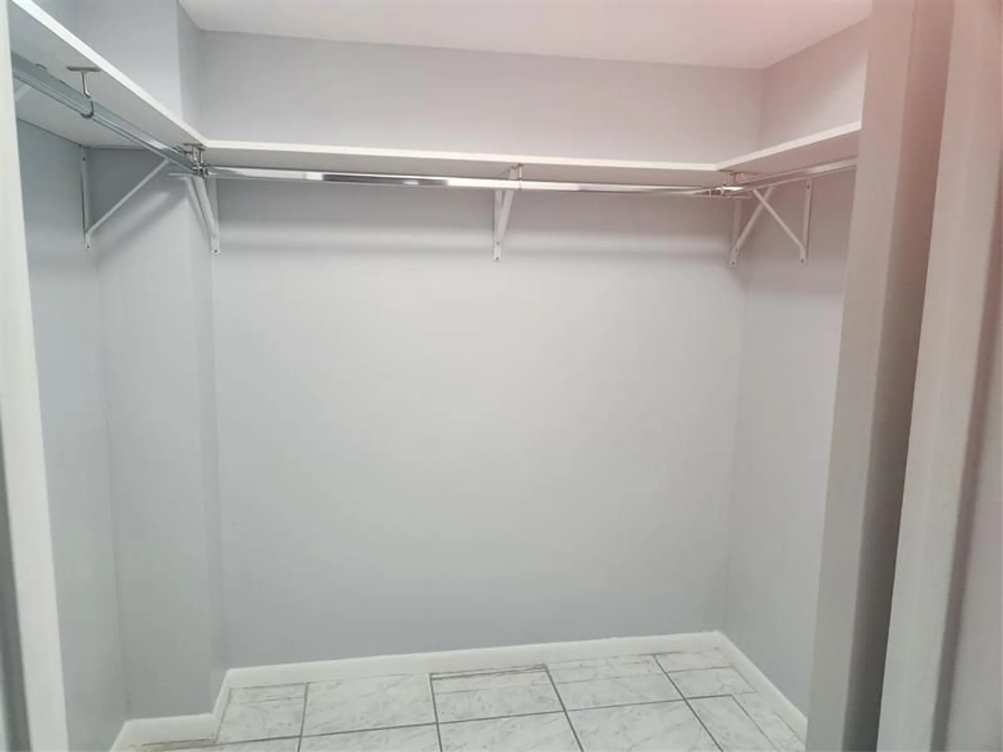 Property Slideshow image 8 of 11 | 2801 nw 47th ter 403b, Lauderdale Lakes, FL, 33313