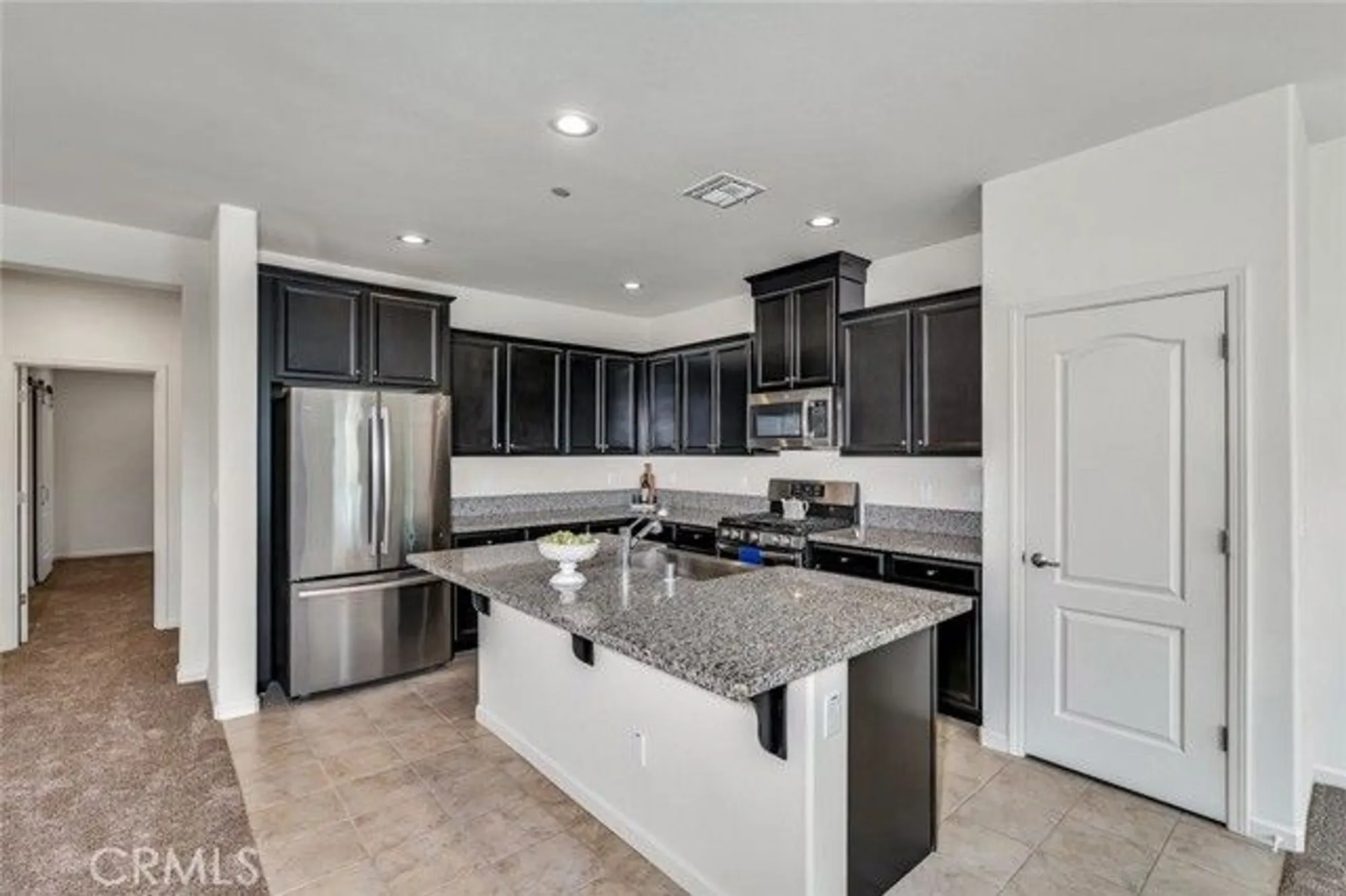 Property Slideshow image 5 of 42 | 860 fritz dr, Los Banos, CA, 93635