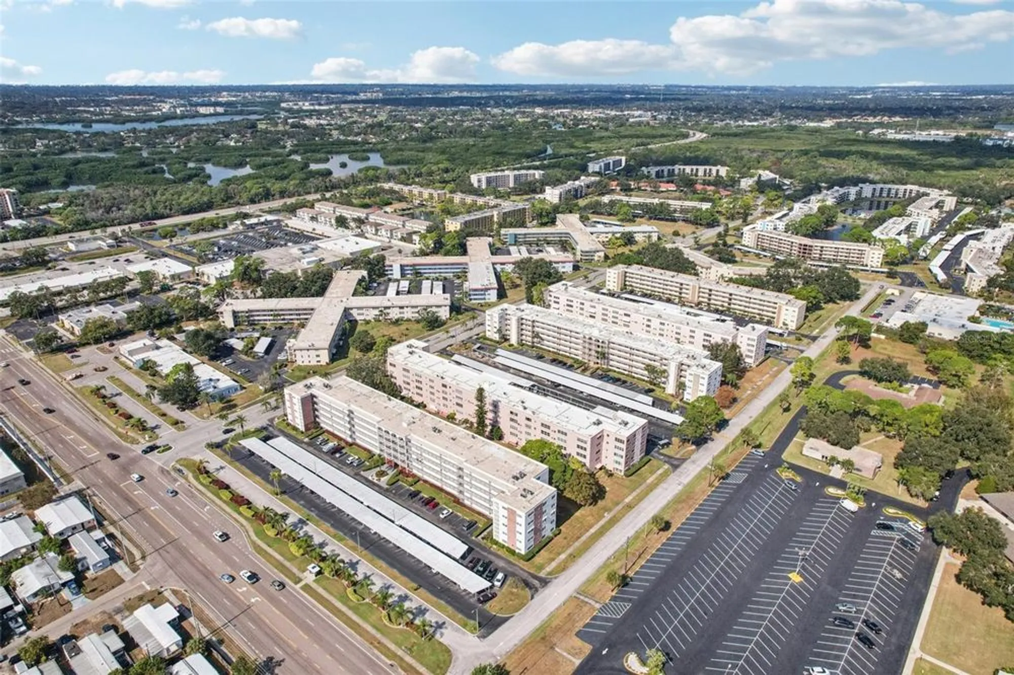 Property Slideshow image 49 of 76 | 5501 80th st n unit 505, Saint Petersburg, FL, 33709