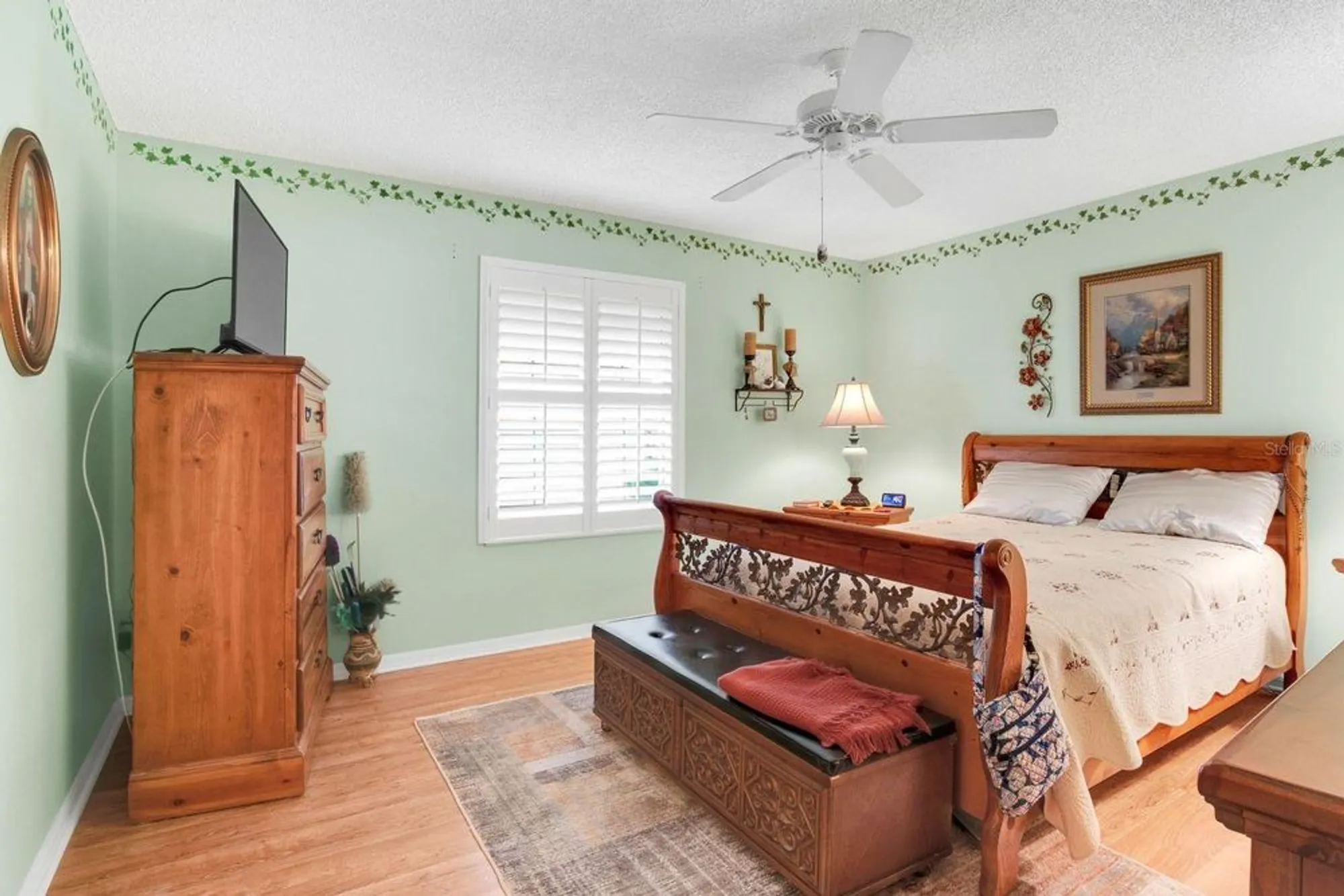 Property Slideshow image 16 of 34 | 1502 el paso way, The Villages, FL, 32162