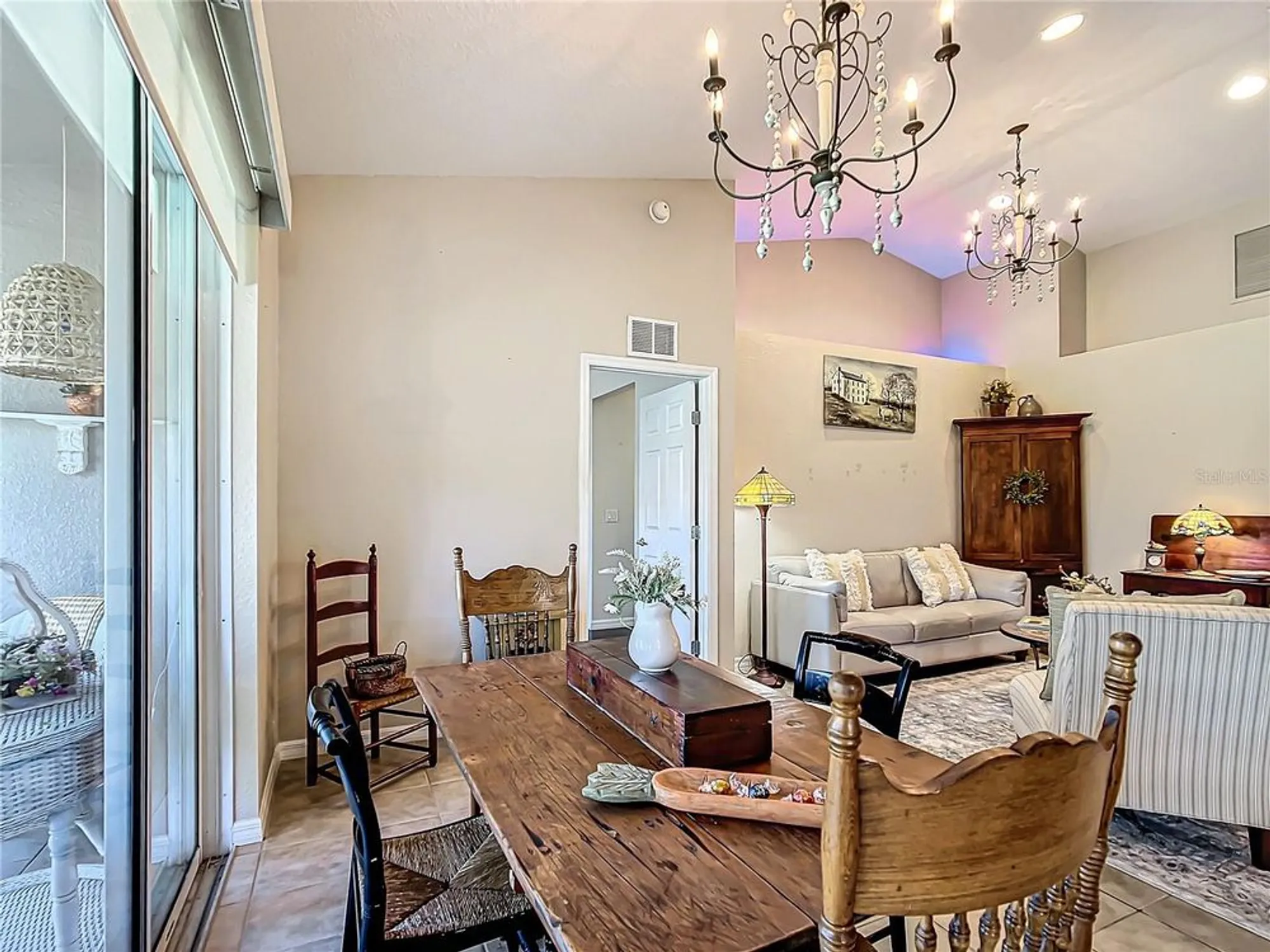 Property Slideshow image 9 of 38 | 10156 mainsail dr, Oxford, FL, 34484