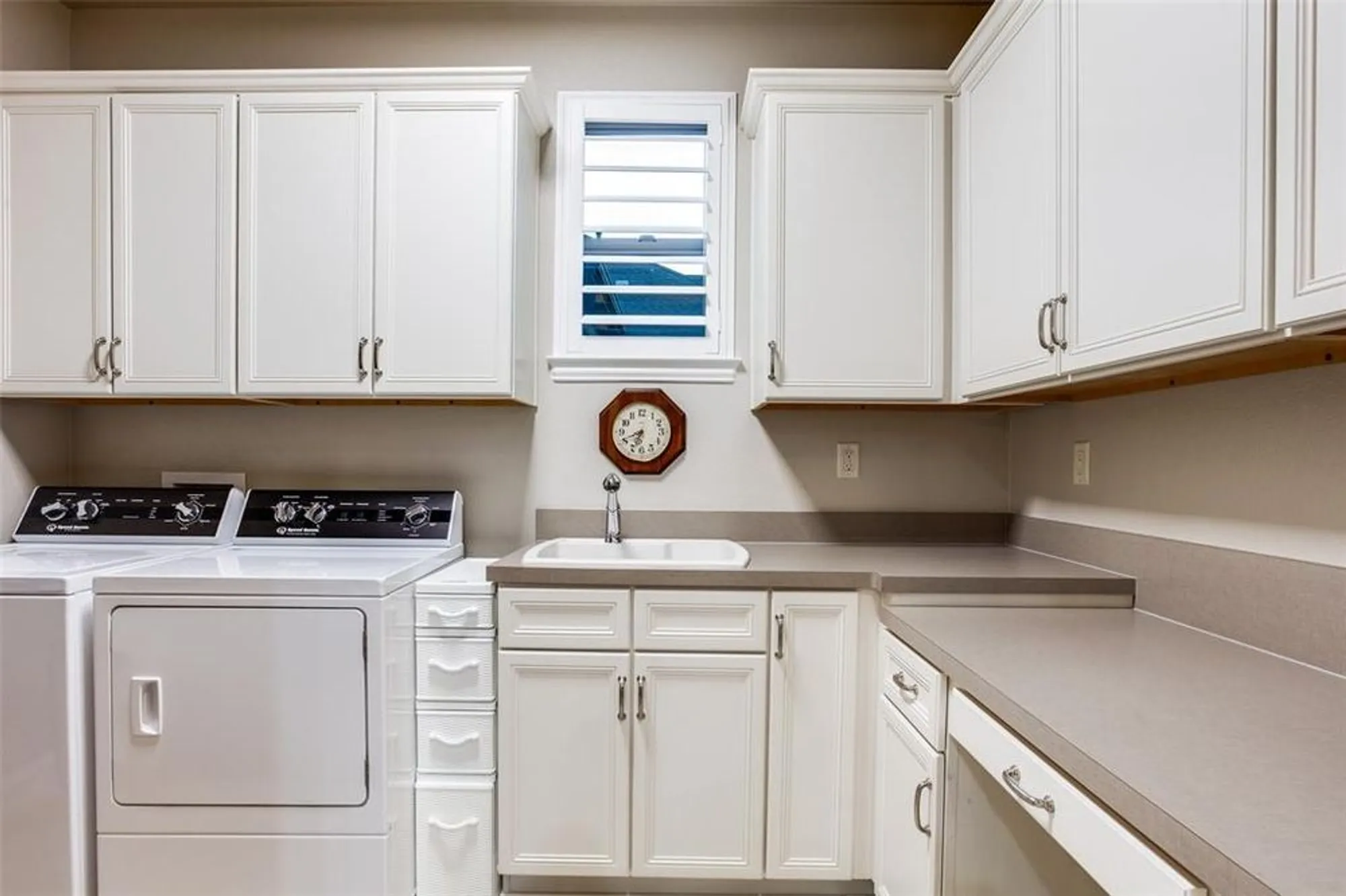 Property Slideshow image 24 of 28 | 8312 american way, Denton, TX, 76207