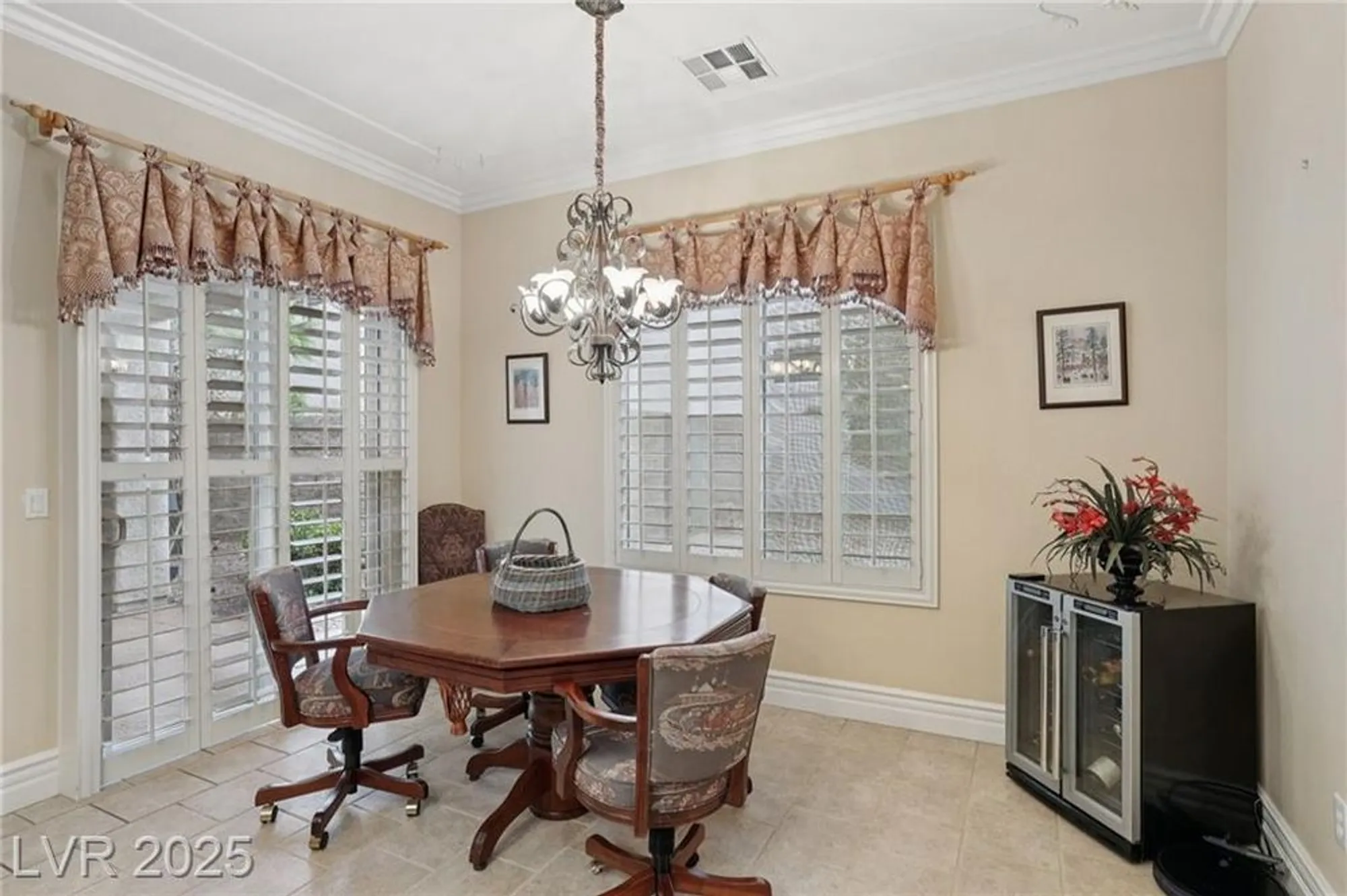 Property Slideshow image 9 of 38 | 2359 blooming valley ct, Henderson, NV, 89052