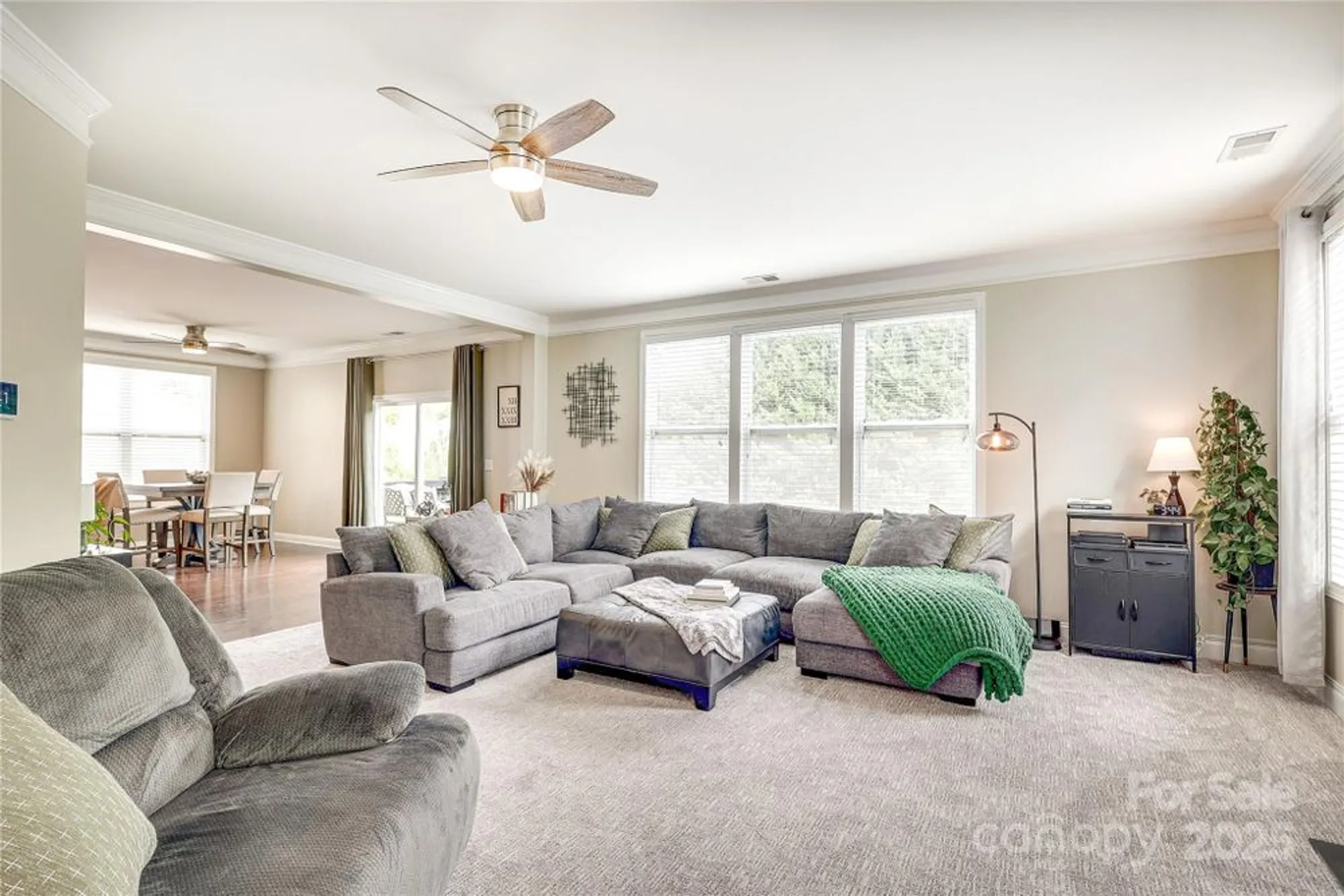 Property Slideshow image 7 of 46 | 5015 el molino dr, Charlotte, NC, 28214