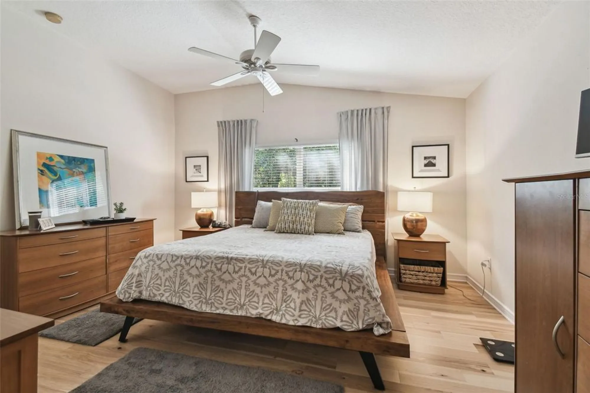 Property Slideshow image 11 of 33 | 11446 sinatra ct, New Port Richey, FL, 34654