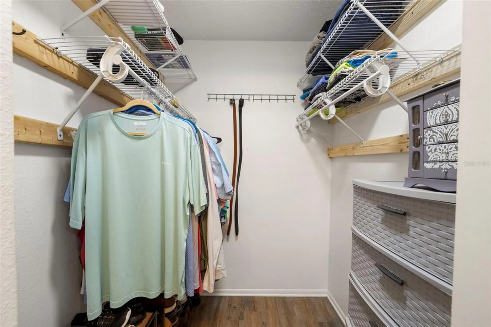 Property Slideshow image 19 of 41 | 8330 high point cir apt 6, Port Richey, FL, 34668