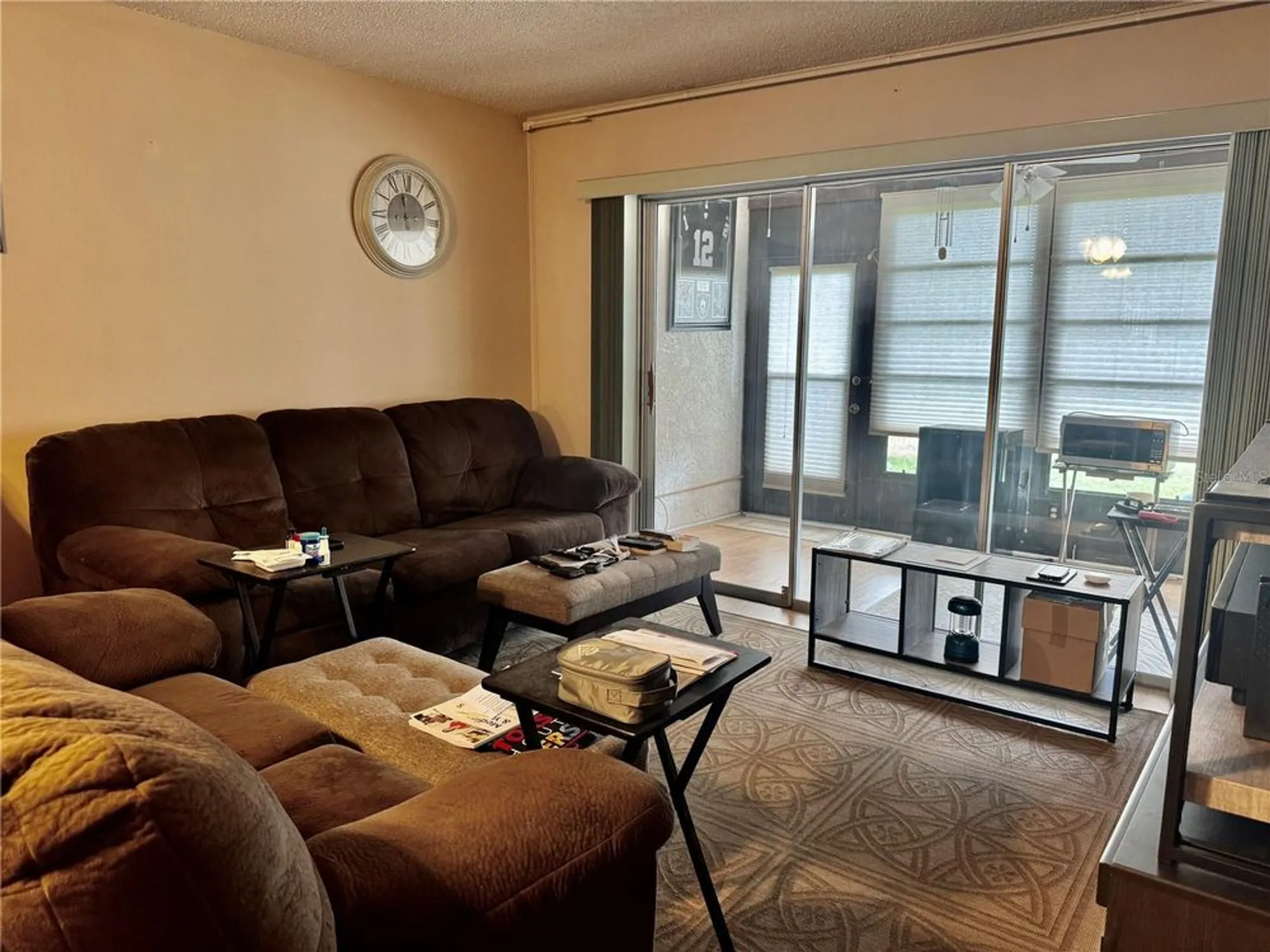 Property Slideshow image 10 of 25 | 11231 dollar lake dr apt 1, Port Richey, FL, 34668