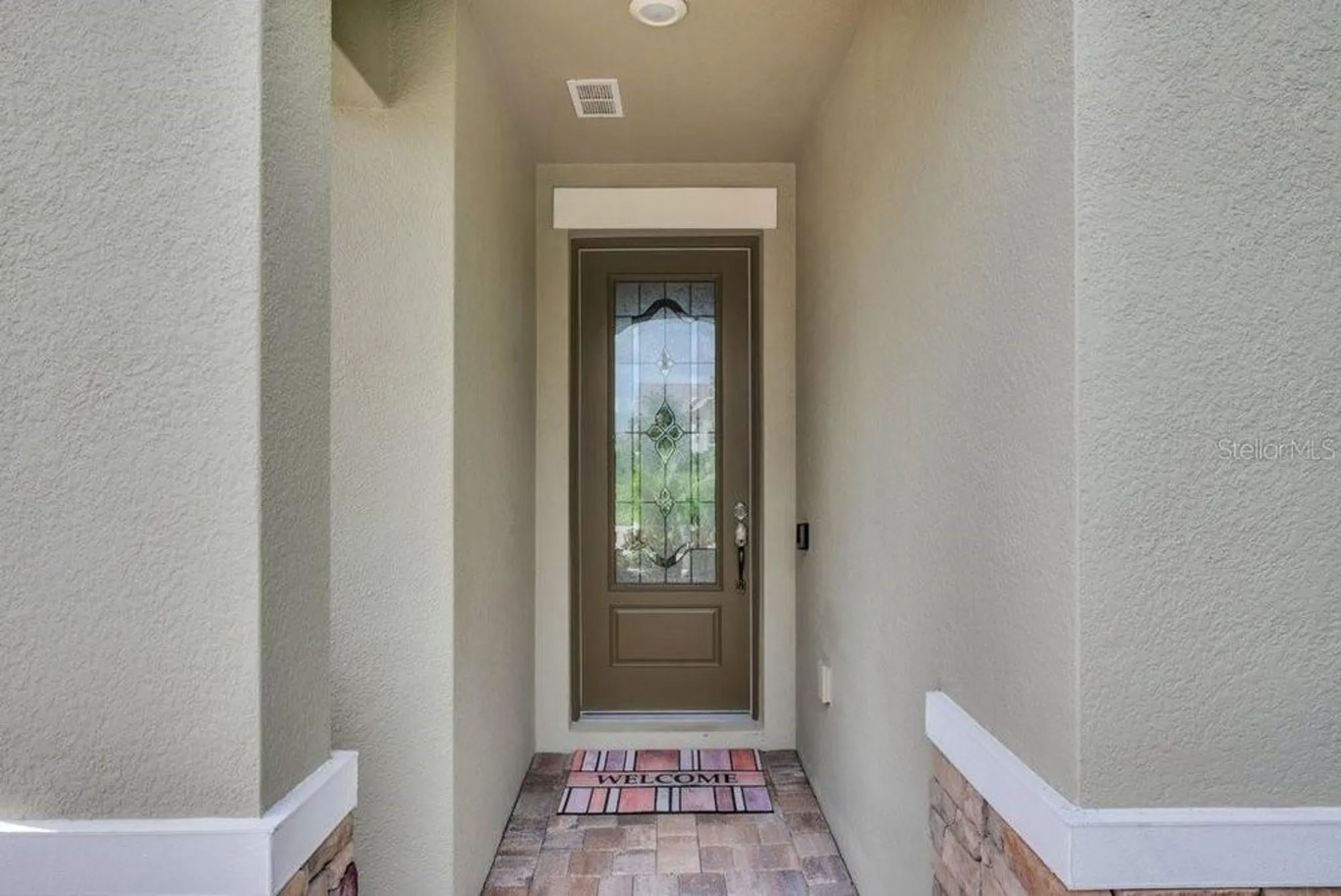 Property Slideshow image 4 of 34 | 13915 kingfisher glen dr, Lithia, FL, 33547