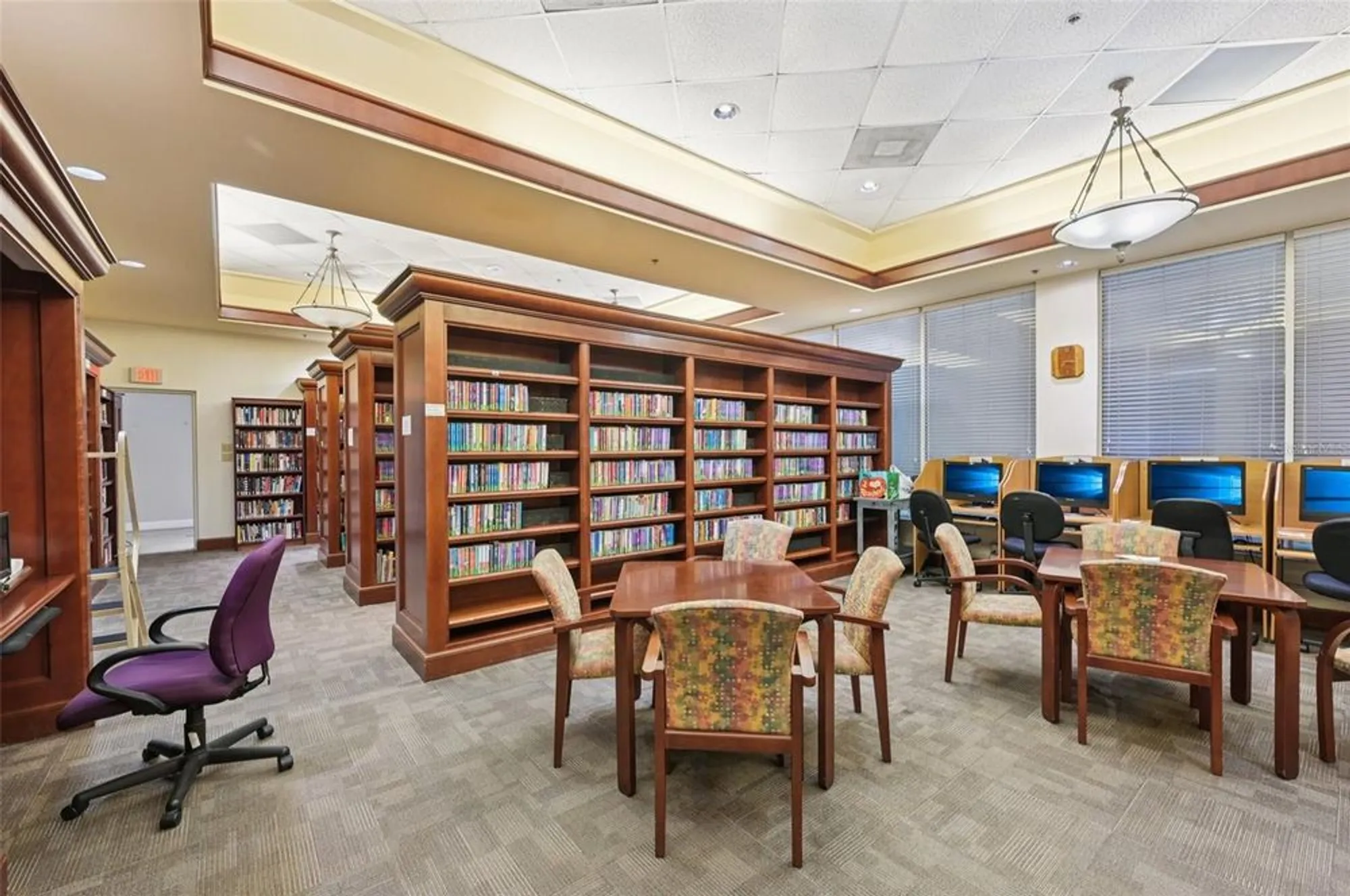 Property Slideshow image 33 of 43 | 2040 sifield greens way # 24, Sun City Center, FL, 33573