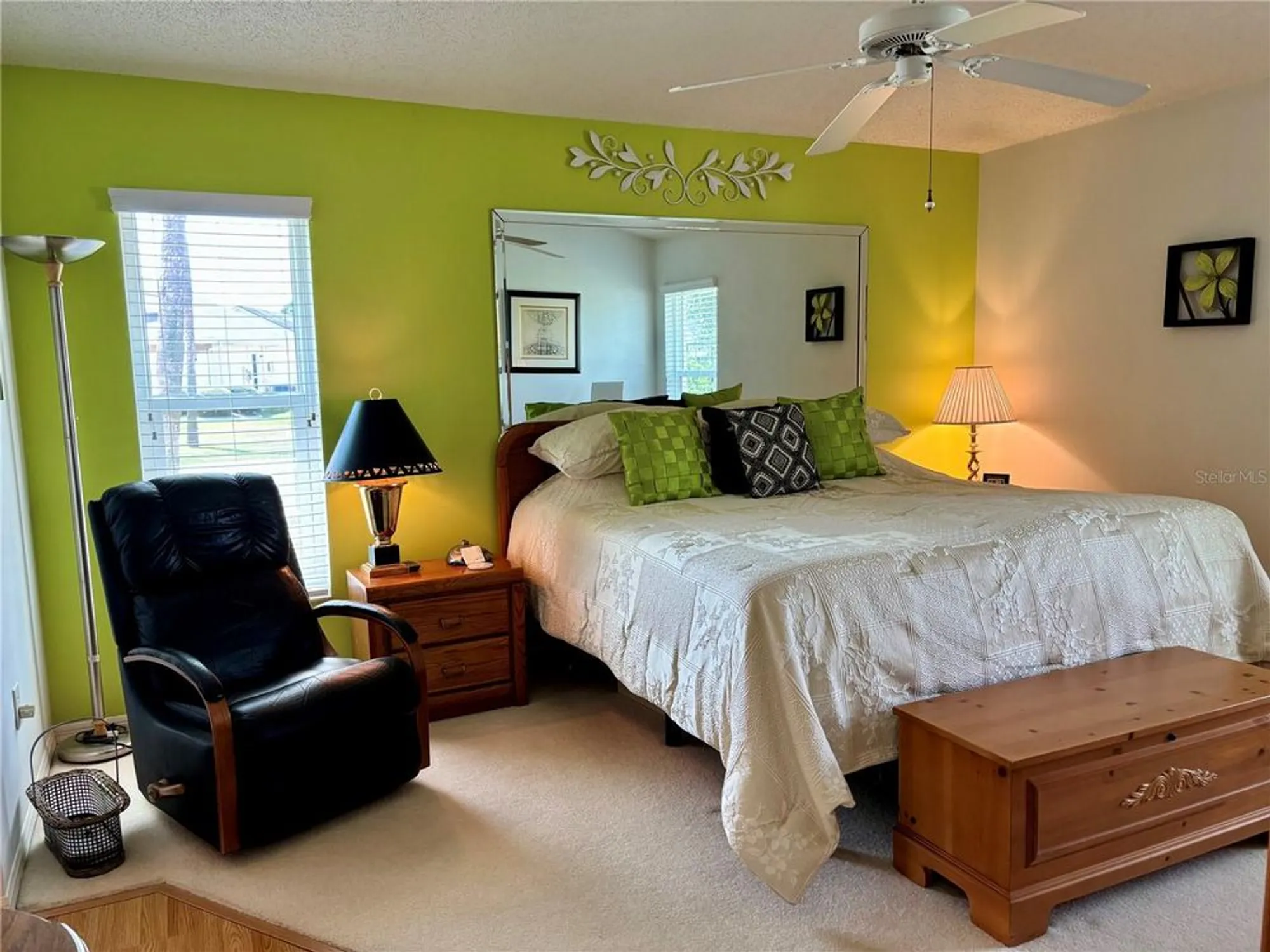 Property Slideshow image 21 of 35 | 2002 e del webb blvd, Sun City Center, FL, 33573