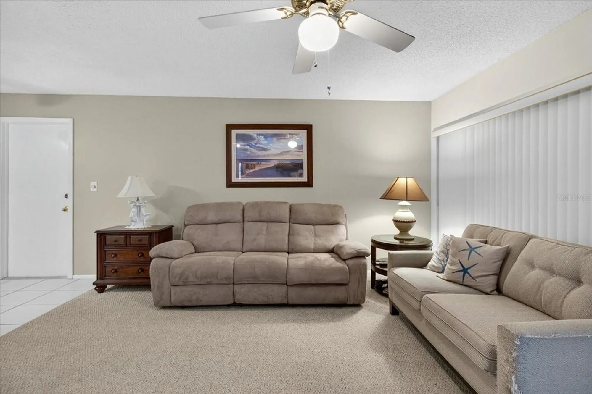 Property Slideshow image 5 of 51 | 1605 whitebridge dr b, Palm Harbor, FL, 34684