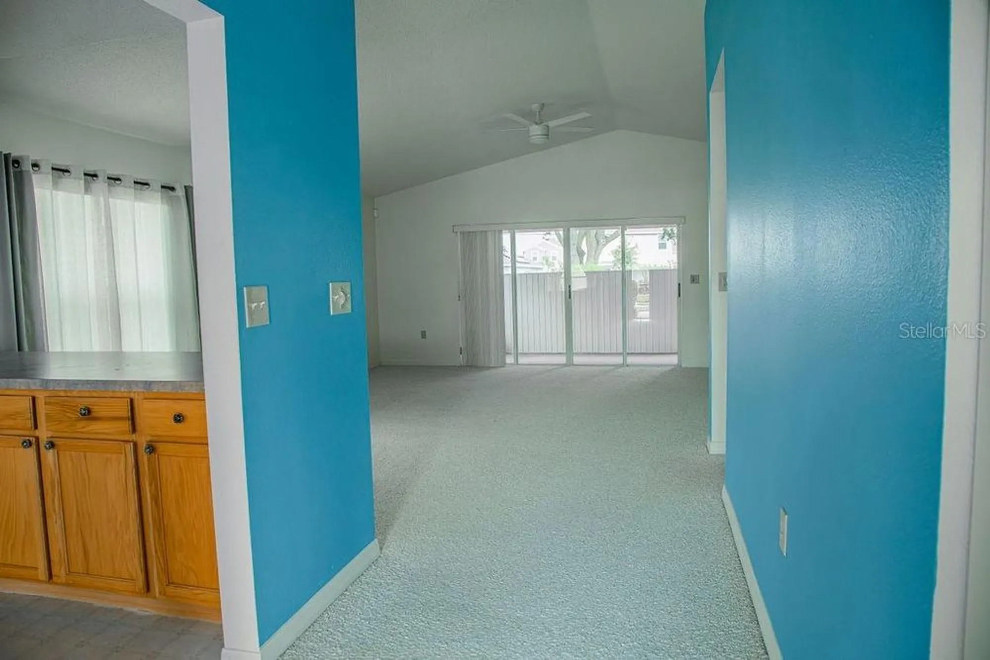 Property Slideshow image 27 of 51 | 260 lake suzanne dr, Lake Wales, FL, 33859