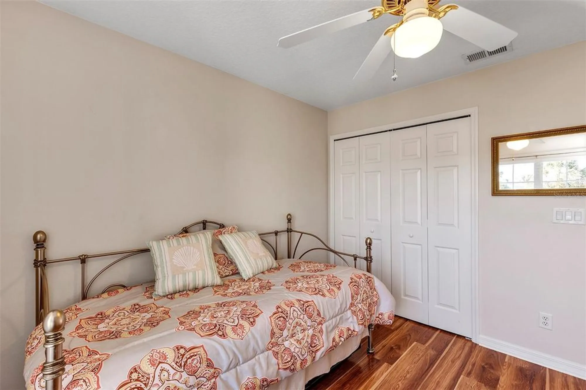 Property Slideshow image 31 of 73 | 5305 indian ocean loop, Tavares, FL, 32778