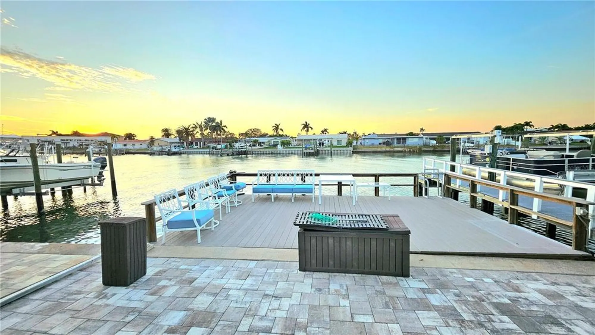 Property Slideshow image 33 of 43 | 517 boca ciega point blvd n, St Petersburg, FL, 33708