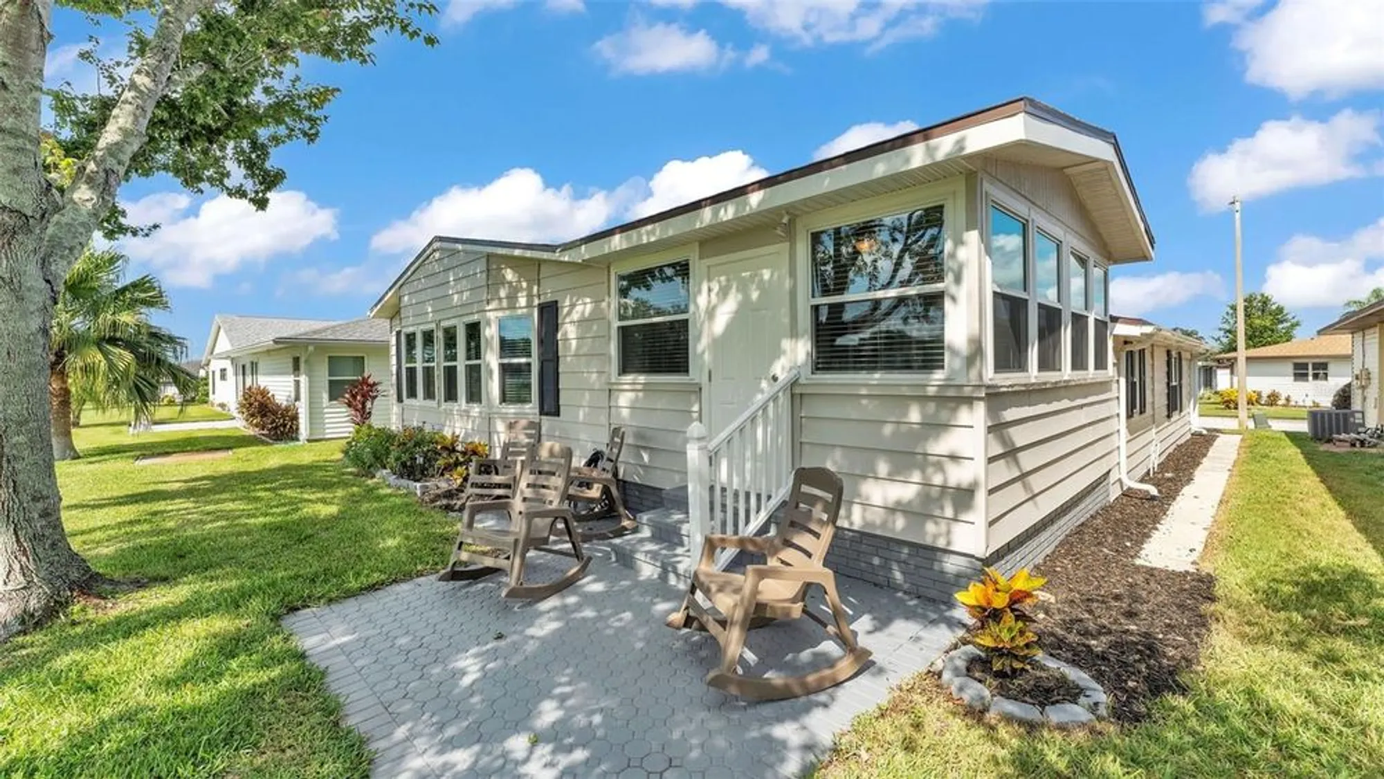 Property Slideshow image 35 of 48 | 3279 pebble bend dr, Lakeland, FL, 33810